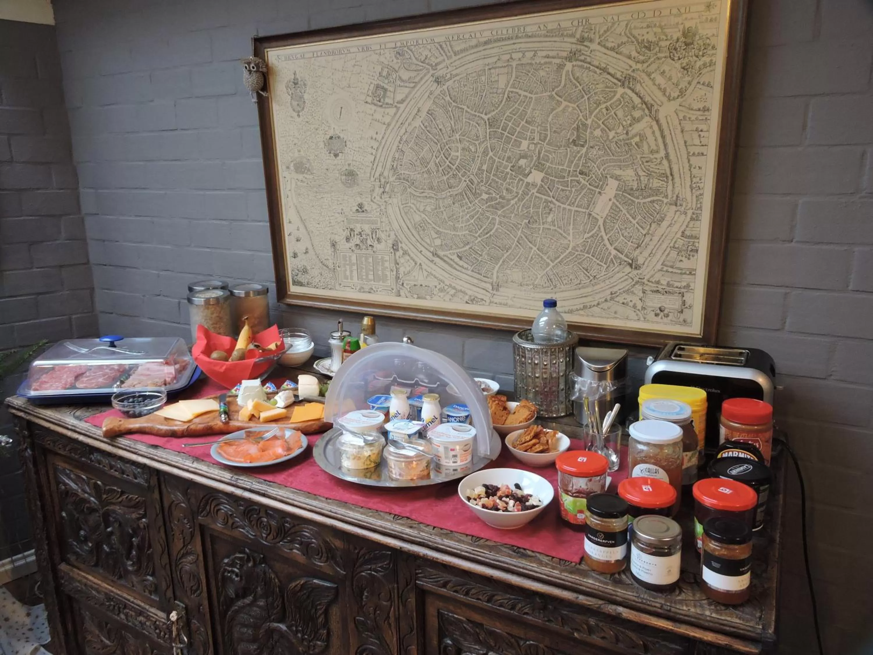 Restaurant/places to eat in B&B Coupure