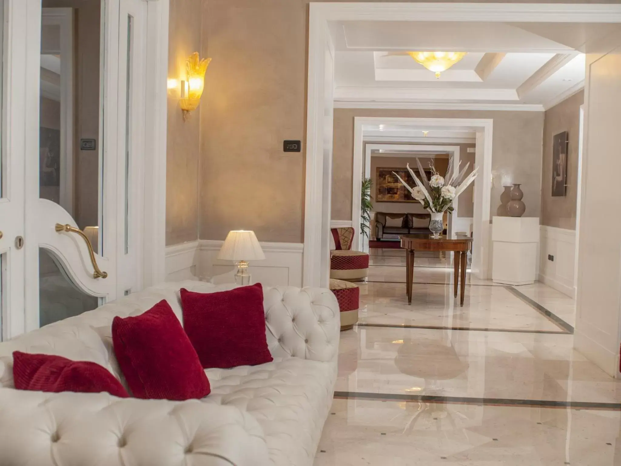 Lobby or reception in Hotel San Pietro
