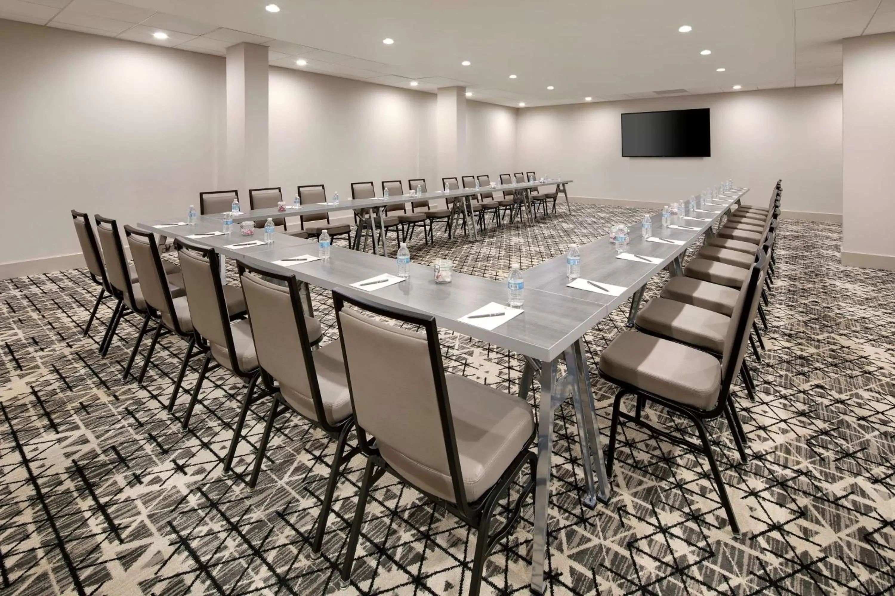 Meeting/conference room in Embassy Suites by Hilton Atlanta Perimeter Center