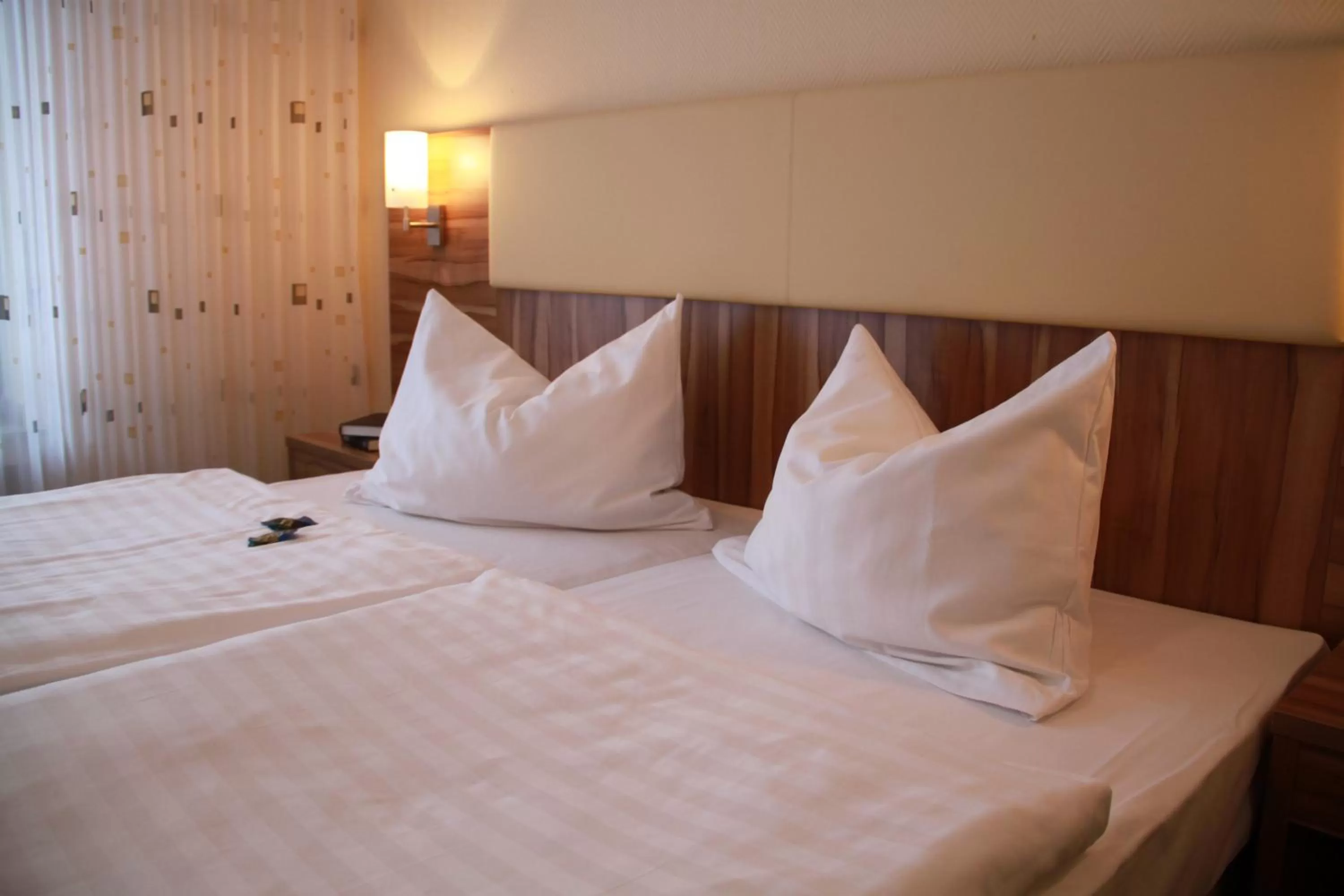 Bed in Landhotel Karrenberg