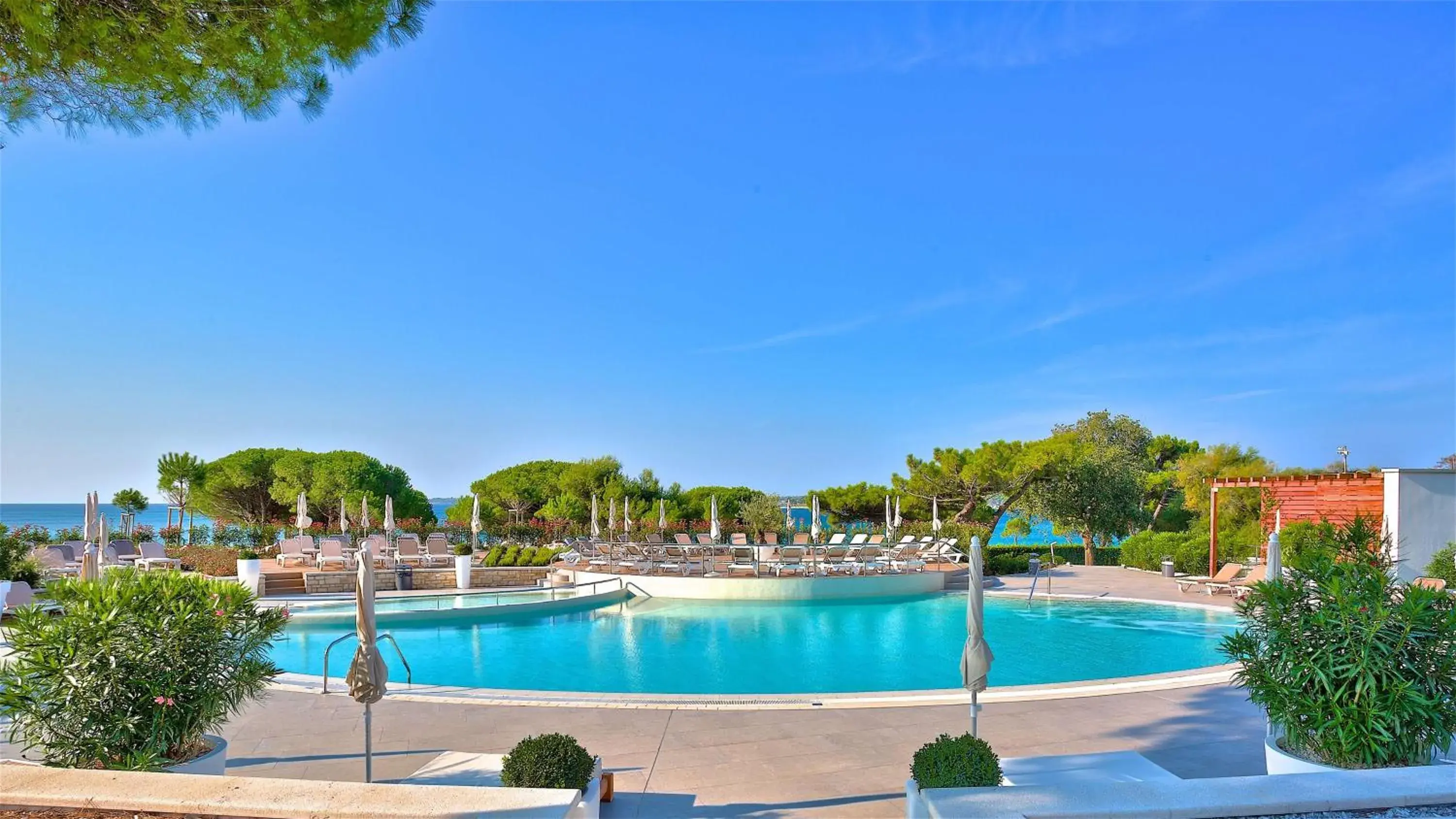 Pool view, Swimming Pool in Park Plaza Belvedere Medulin