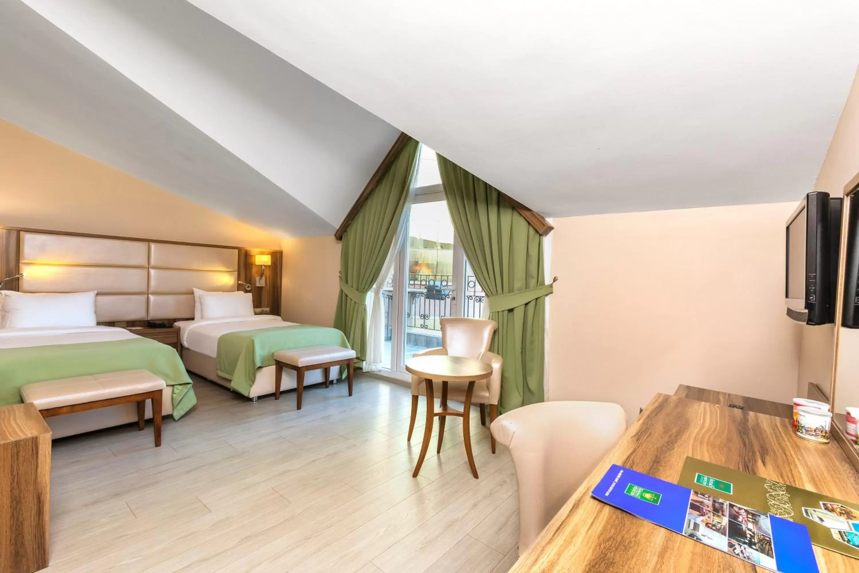 Deluxe Double Room with Balcony in Kumburgaz Marin Princess Hotel Deluxe Double Room with Balcony in Kumburgaz Marin Princess Hotel