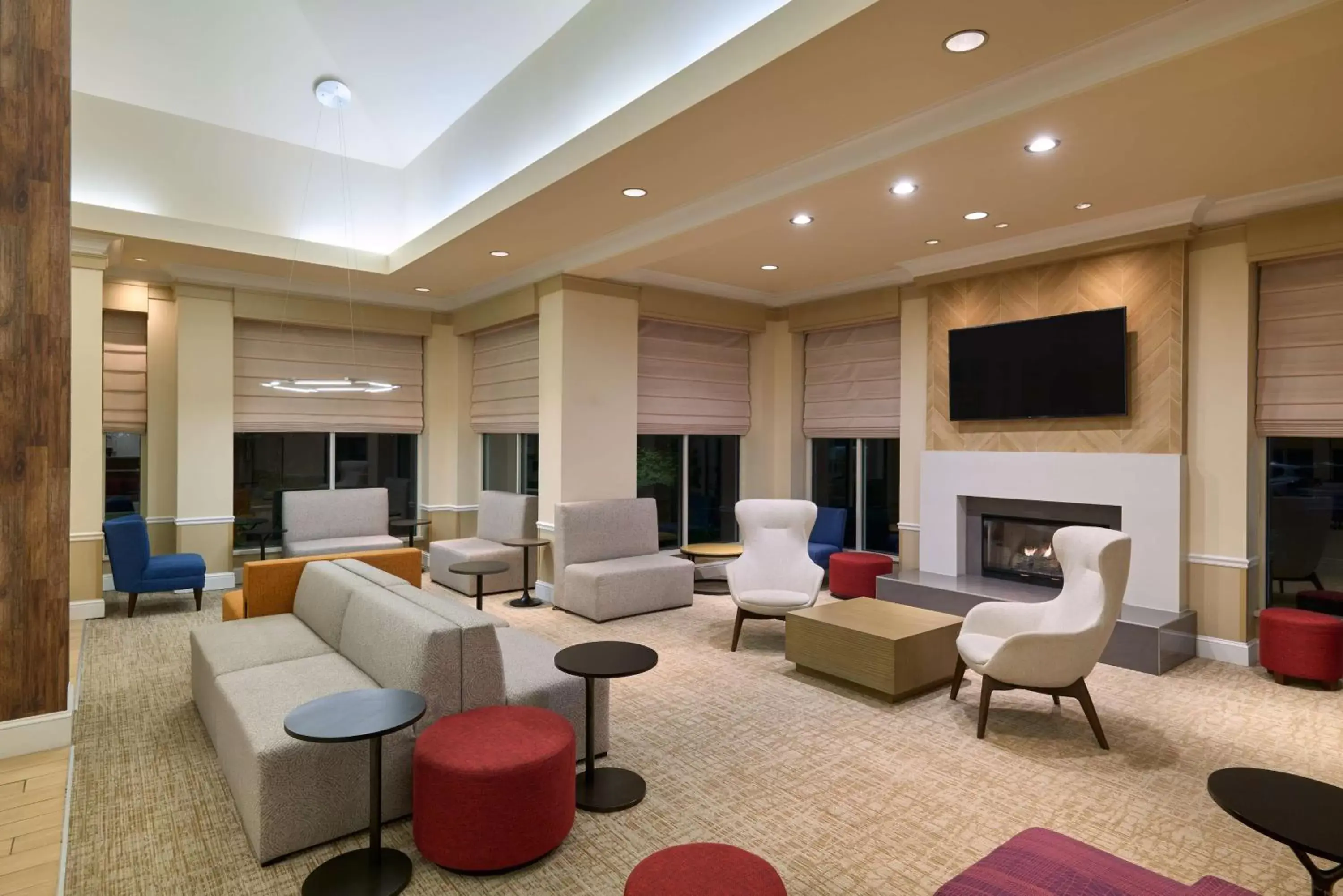 Lobby or reception, Lounge/Bar in Hilton Garden Inn Hershey