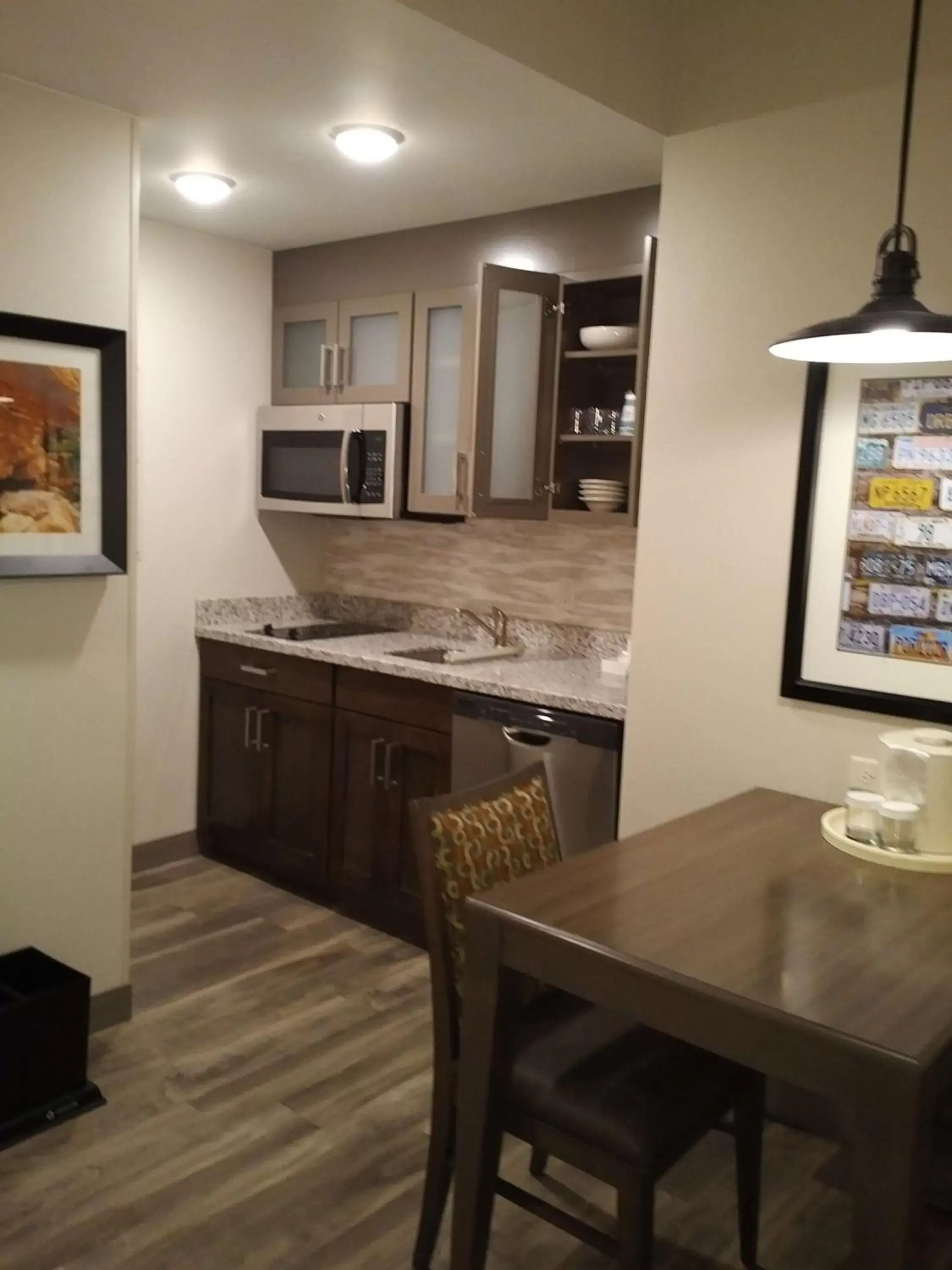 Kitchen or kitchenette, Kitchen/Kitchenette in Homewood Suites by Hilton Moab