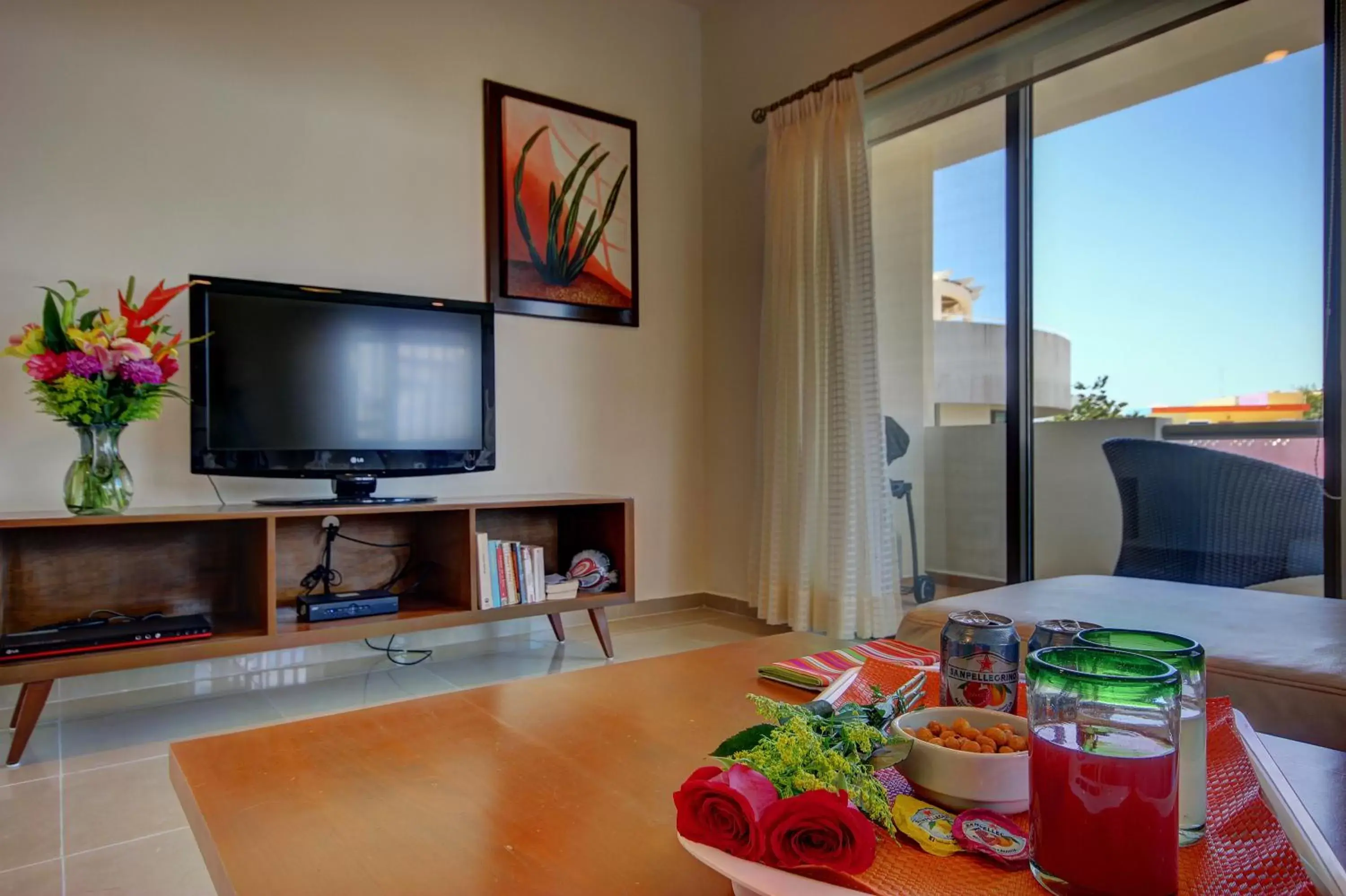 TV and multimedia, TV/Entertainment Center in Riviera Maya Suites