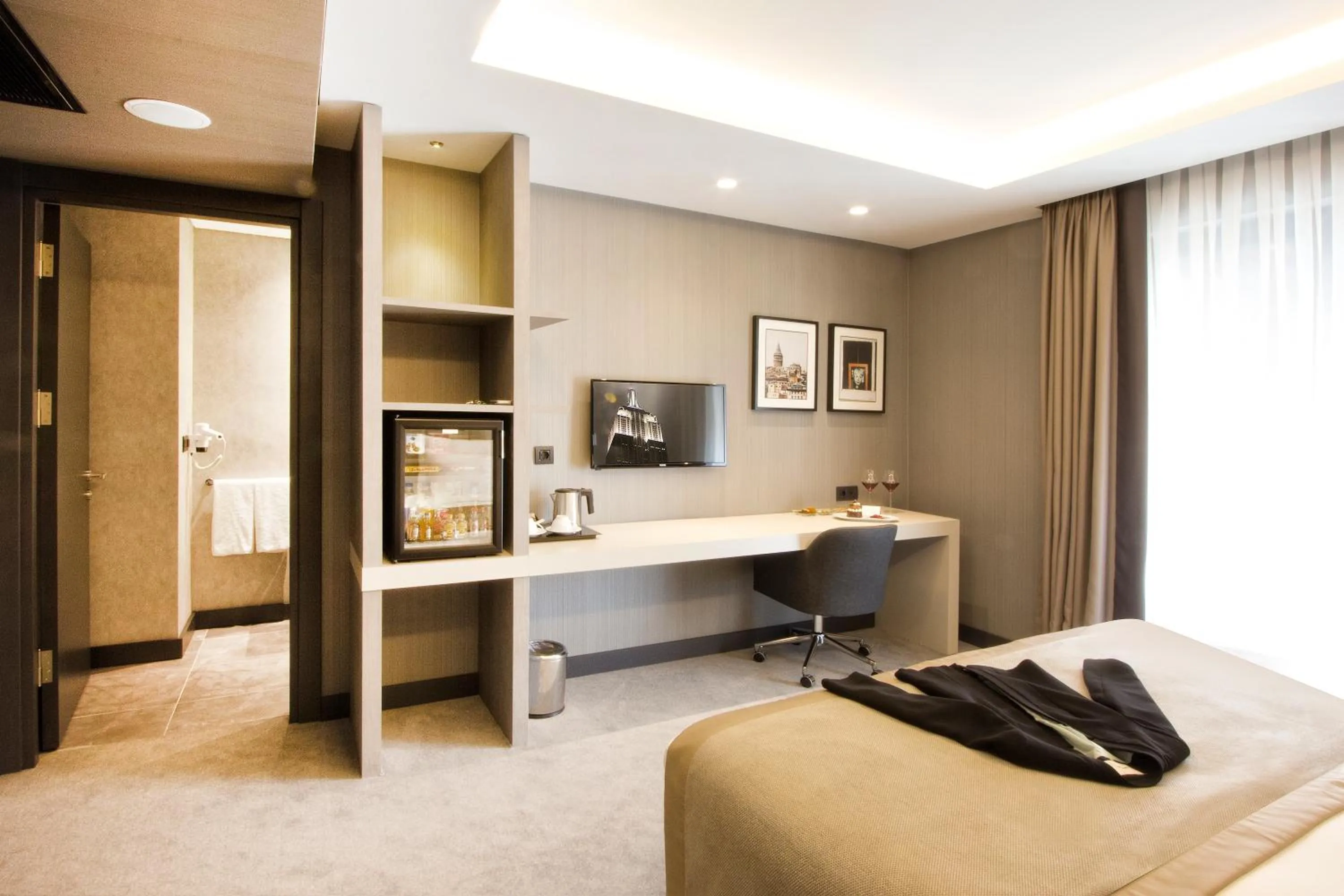 Bathroom, Bed in Cityloft 81