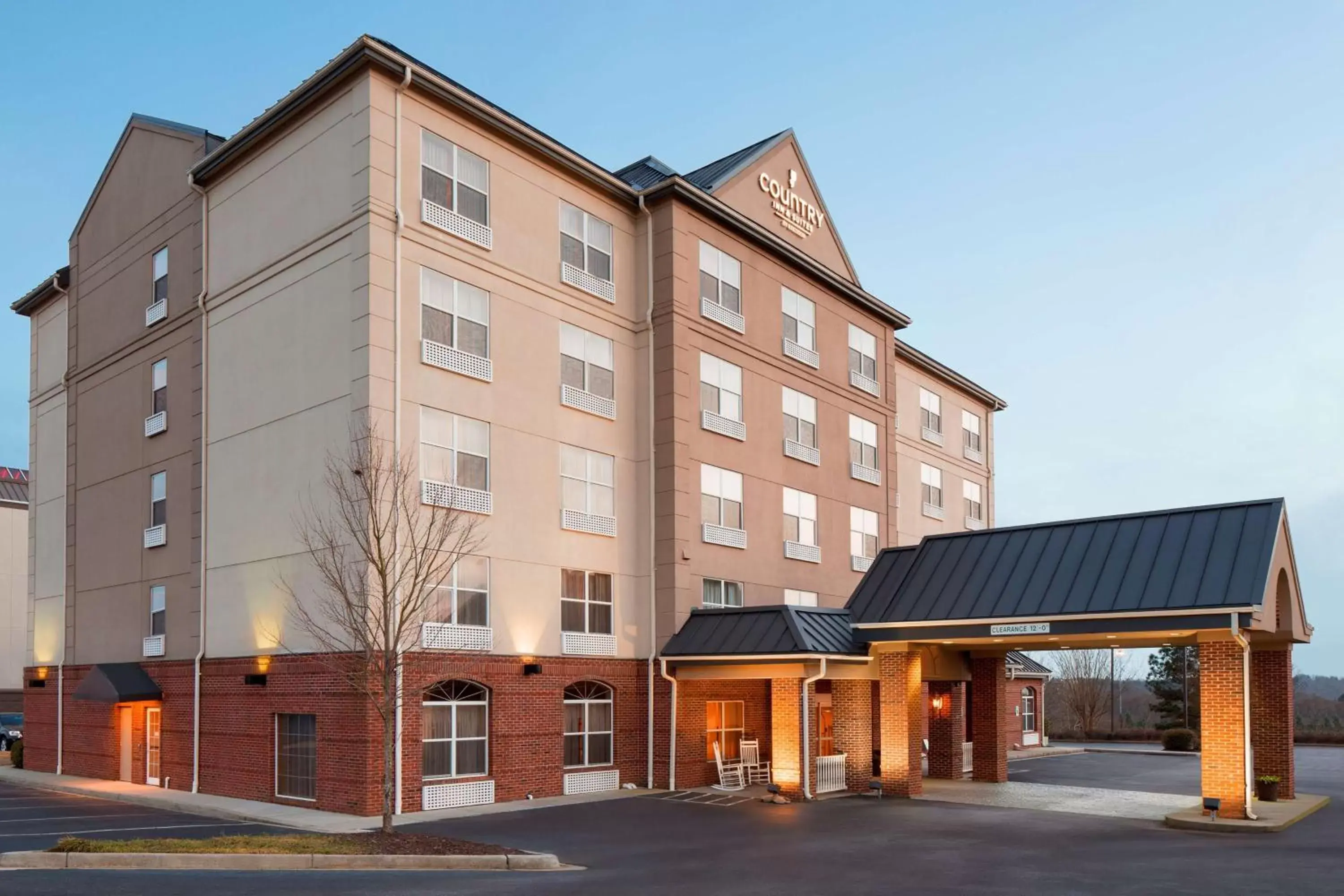 Property building in Country Inn & Suites by Radisson, Anderson, SC
