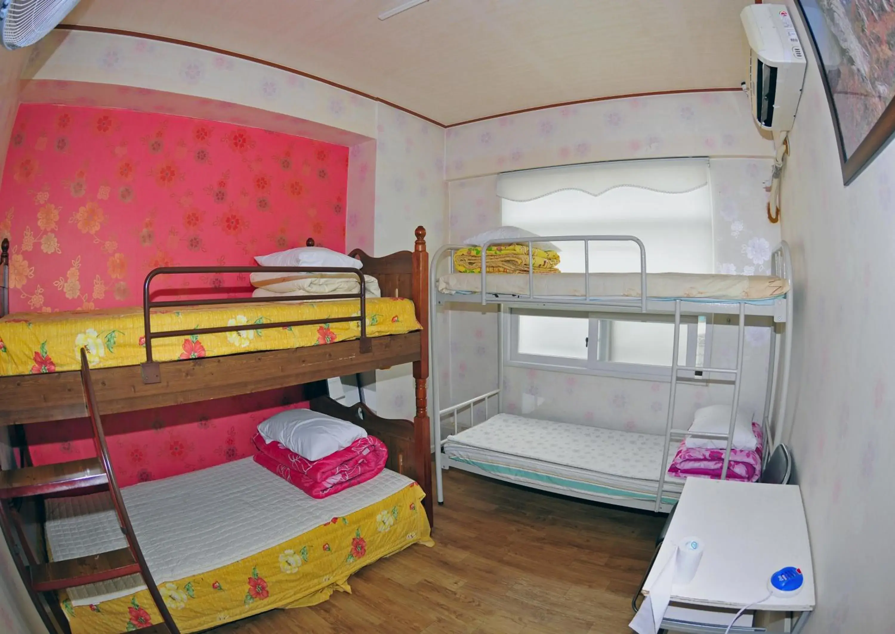 Bunk Bed in Hwaseong Guest House