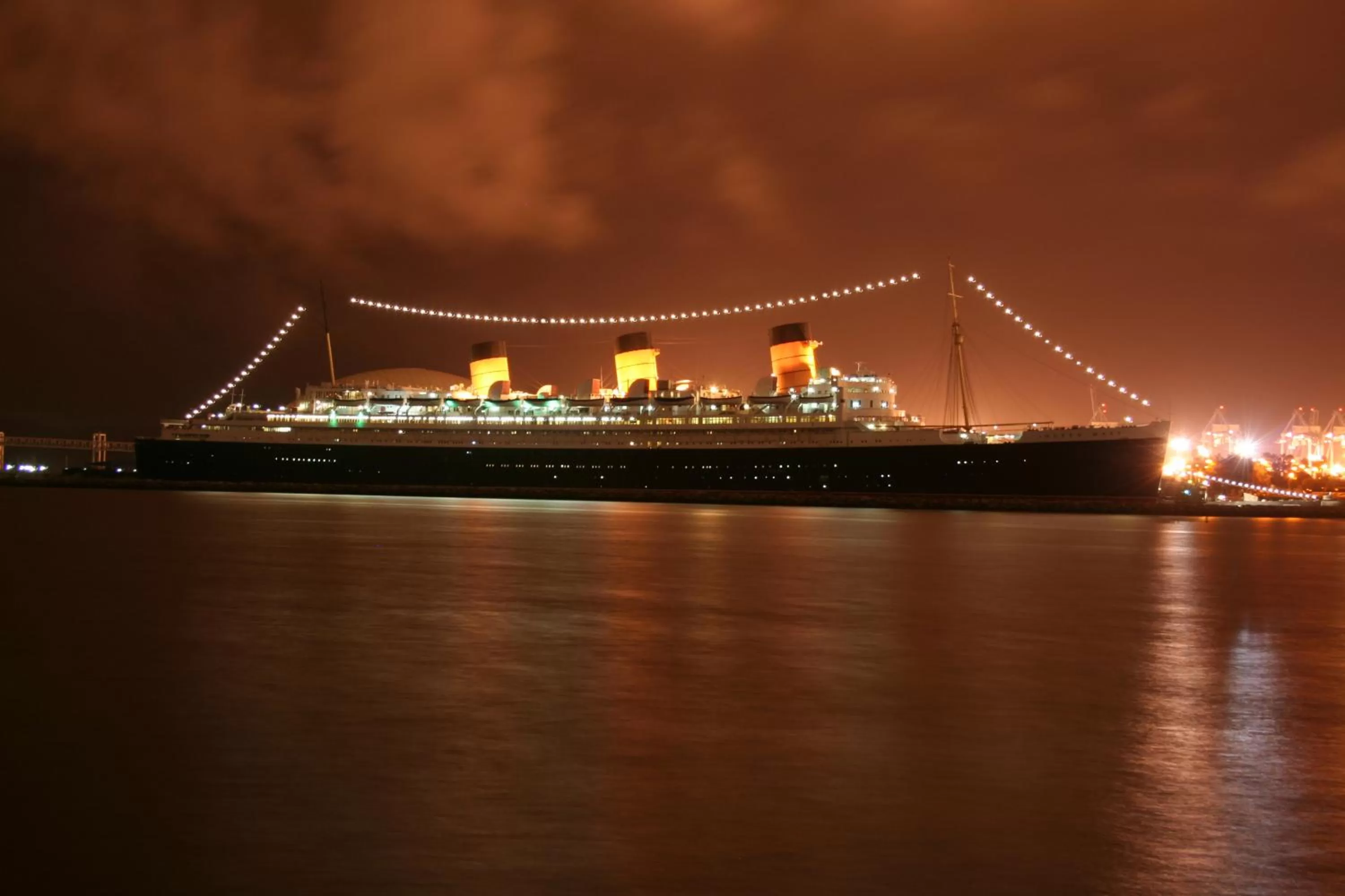 Facade/entrance in The Queen Mary