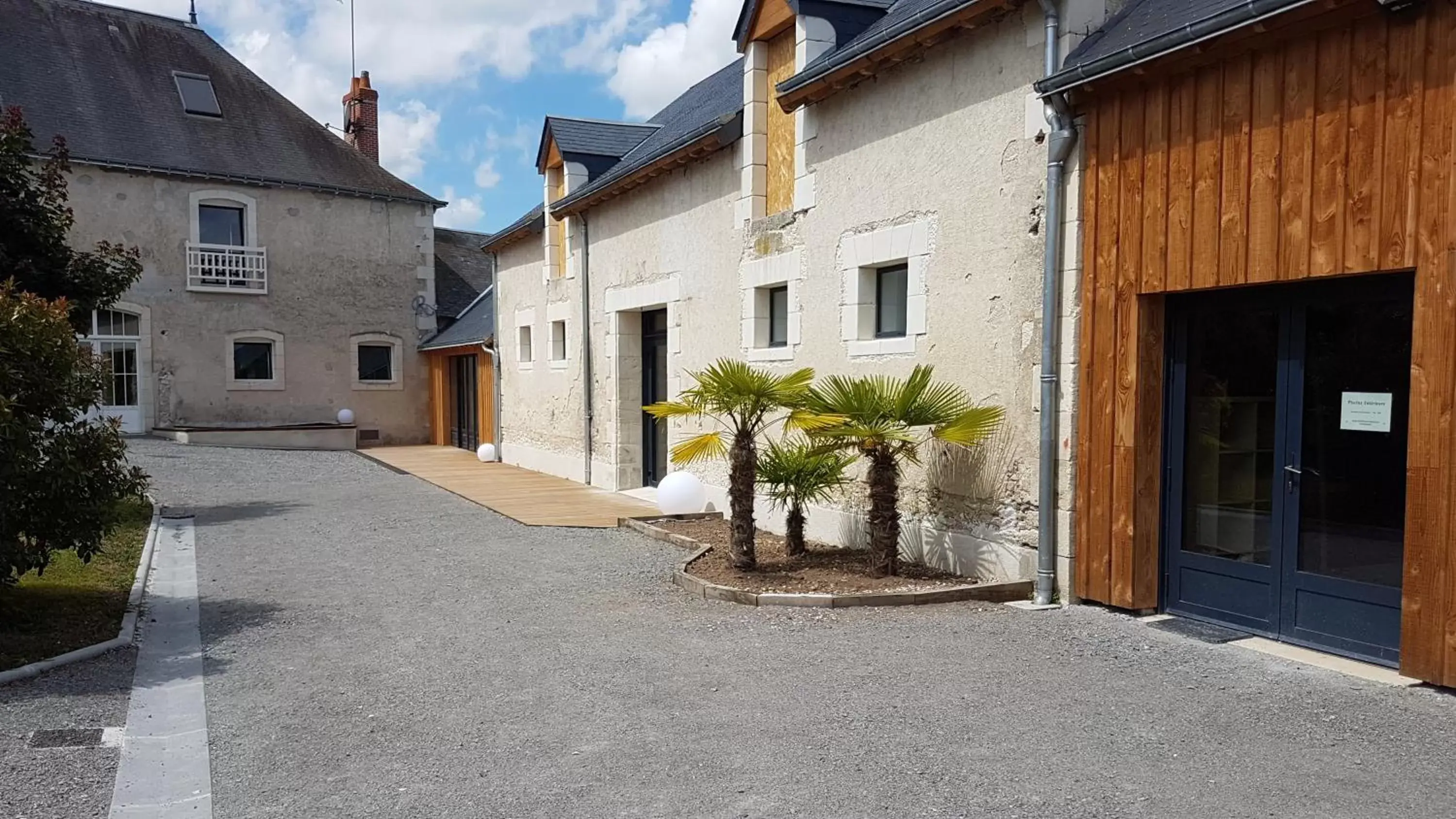 Property Building in La Poignardière