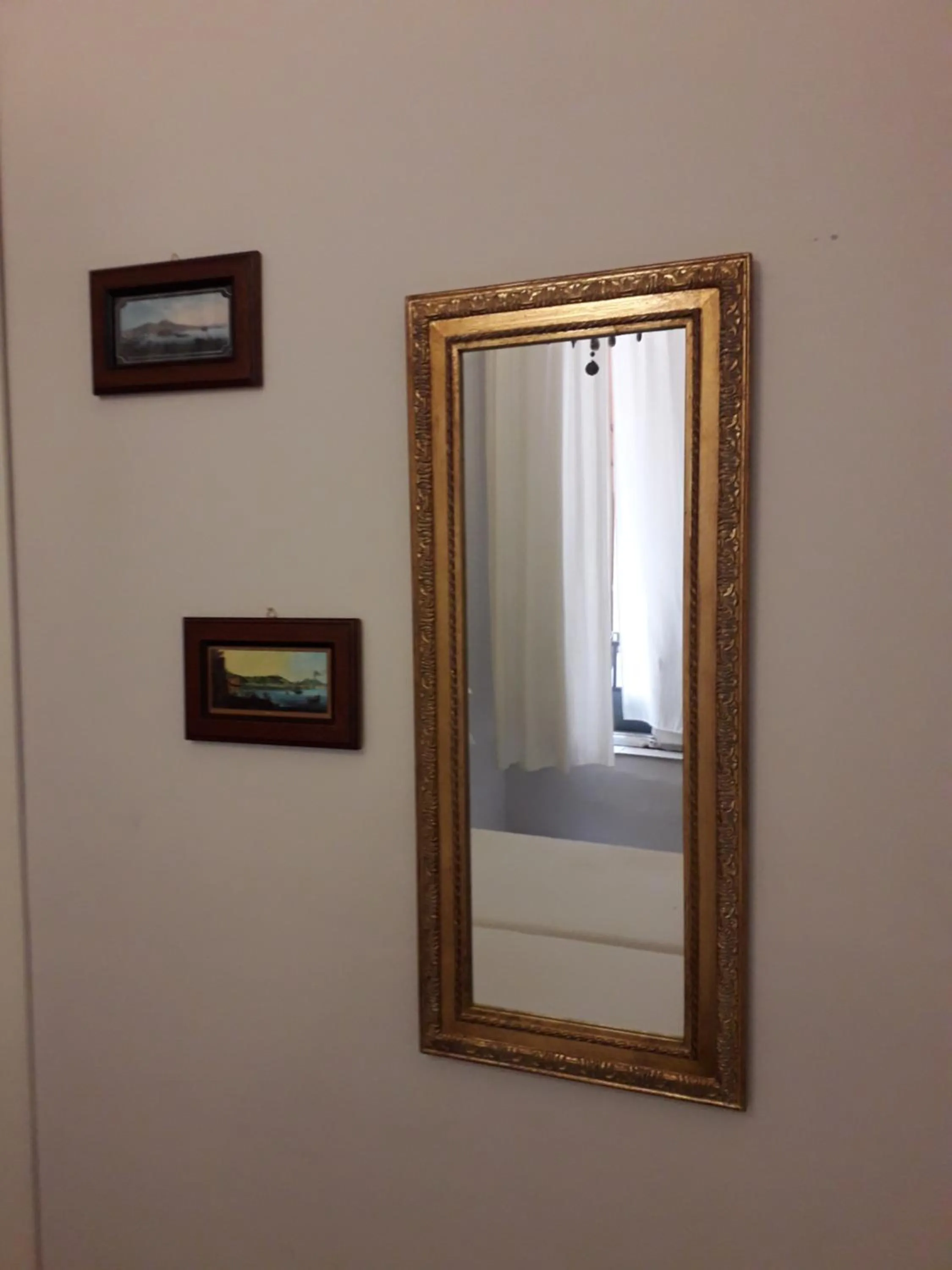 Photo of the whole room in B&B Dei Decumani