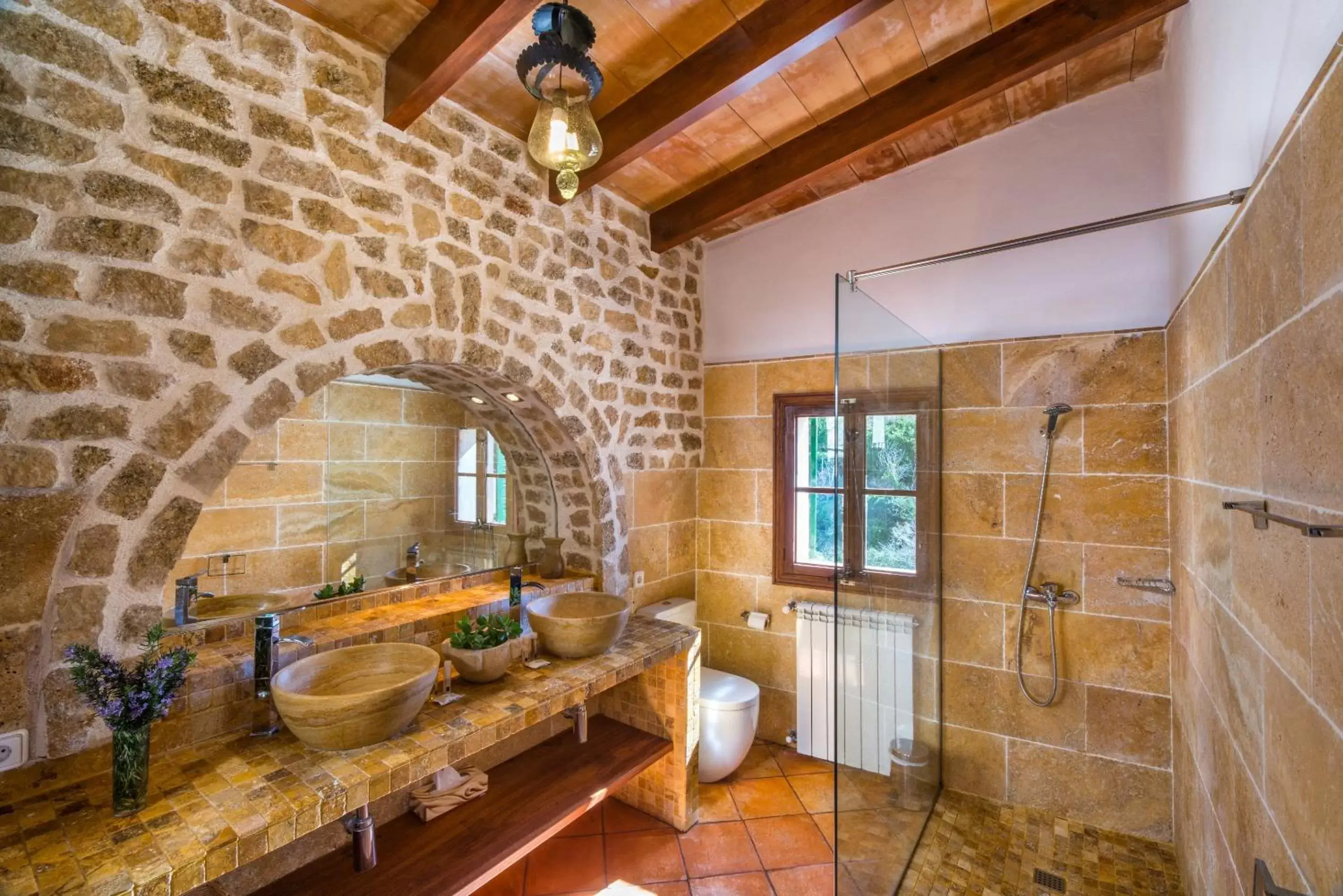 Bathroom in Hotel Sa Vall
