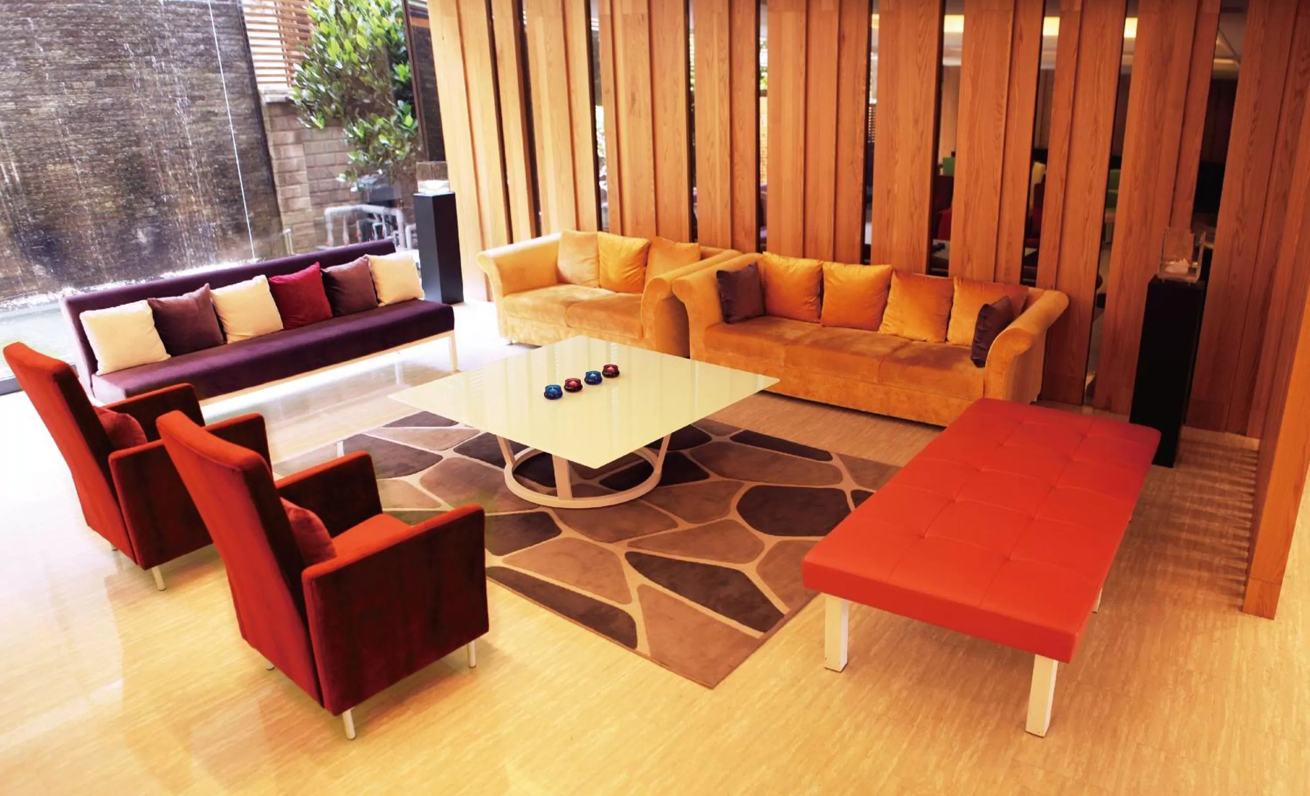 Lounge or bar in Century Hotel Taoyuan