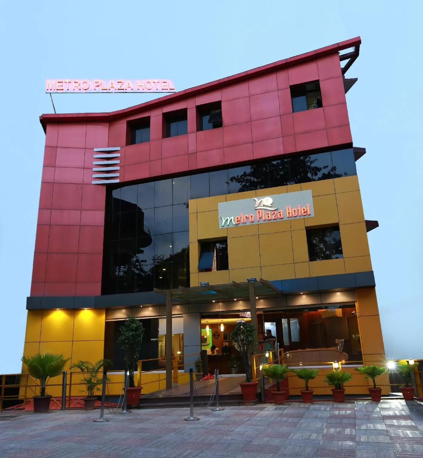 Property building in Metro Plaza Hotel by RAK Rooms, Mangaluru