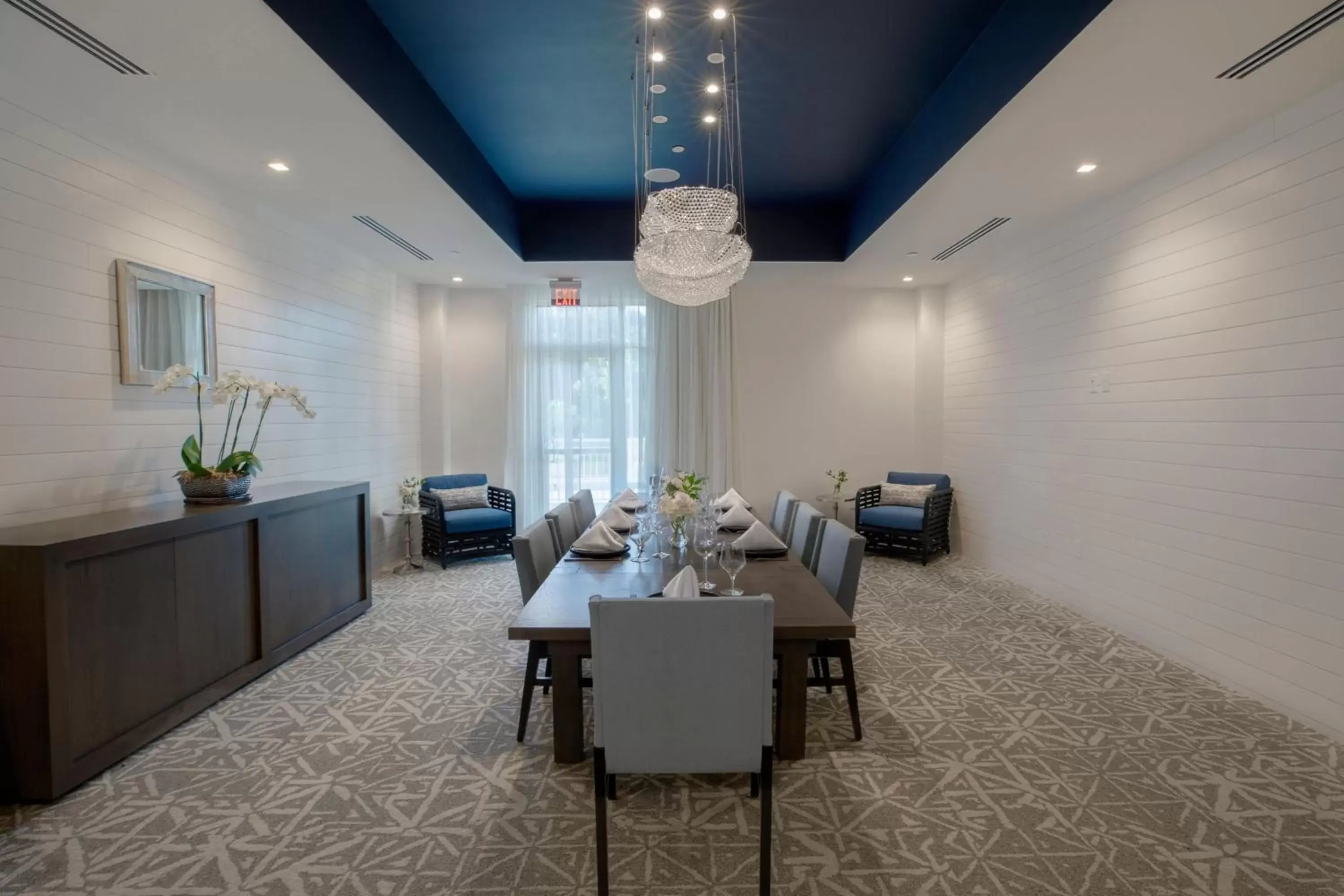 Meeting/conference room, Dining Area in Courtyard Amelia Island