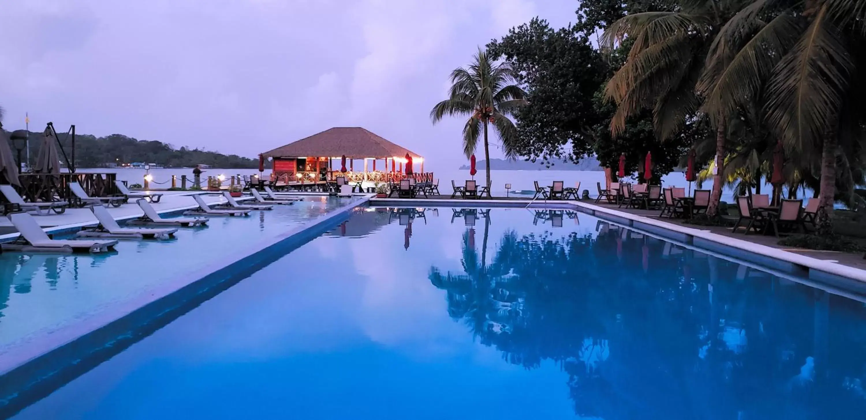 Swimming Pool in Playa Tortuga Hotel and Beach Resort