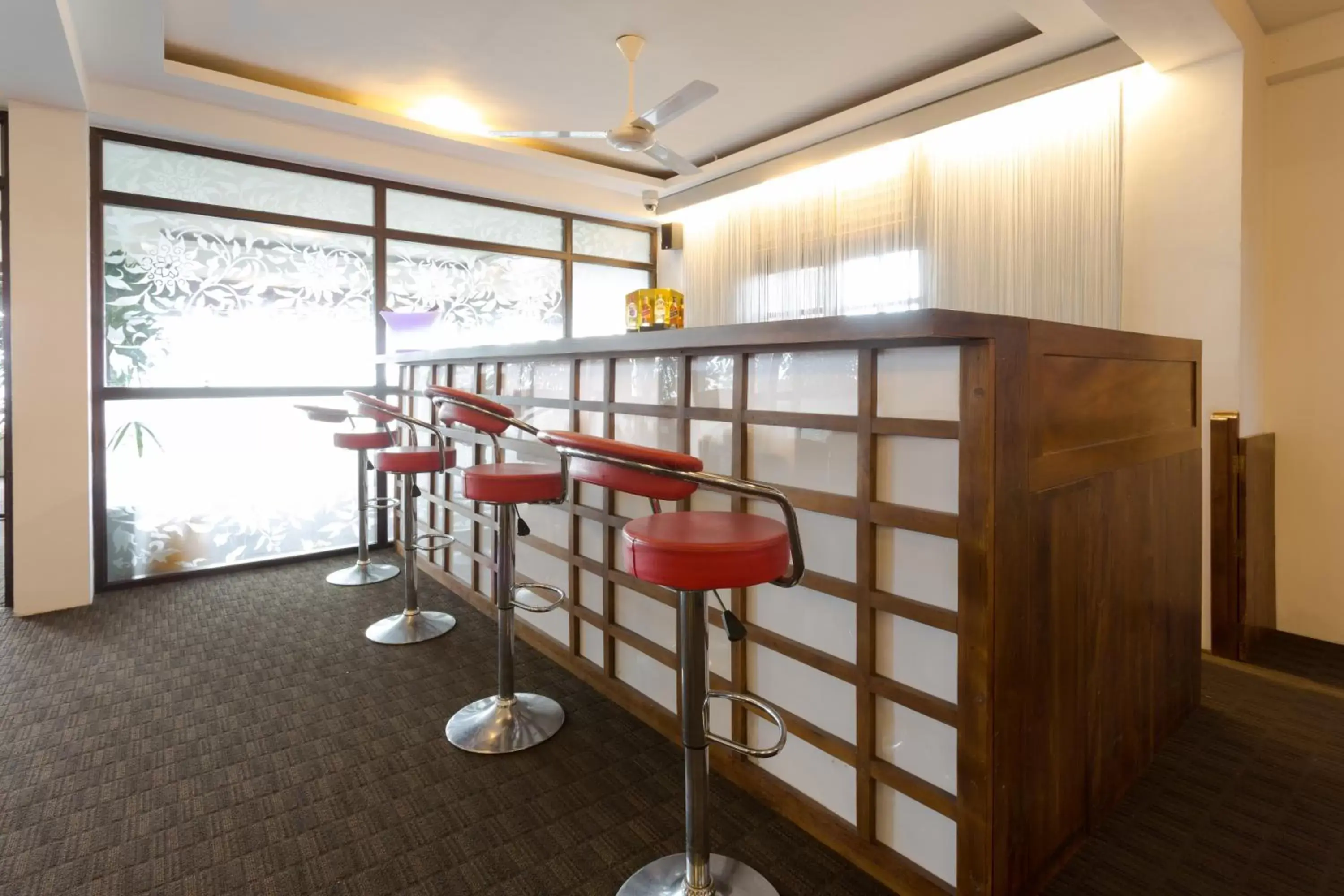 Lounge or bar in Kandy The Tourmaline