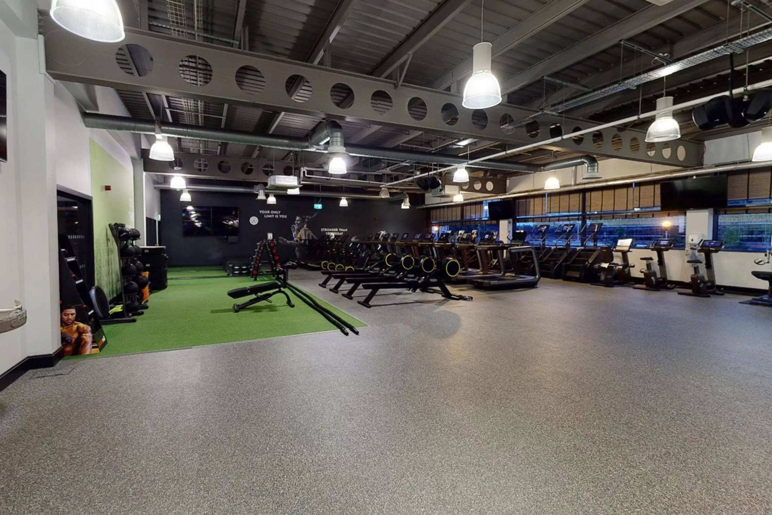 Fitness centre/facilities in Village Hotel Edinburgh