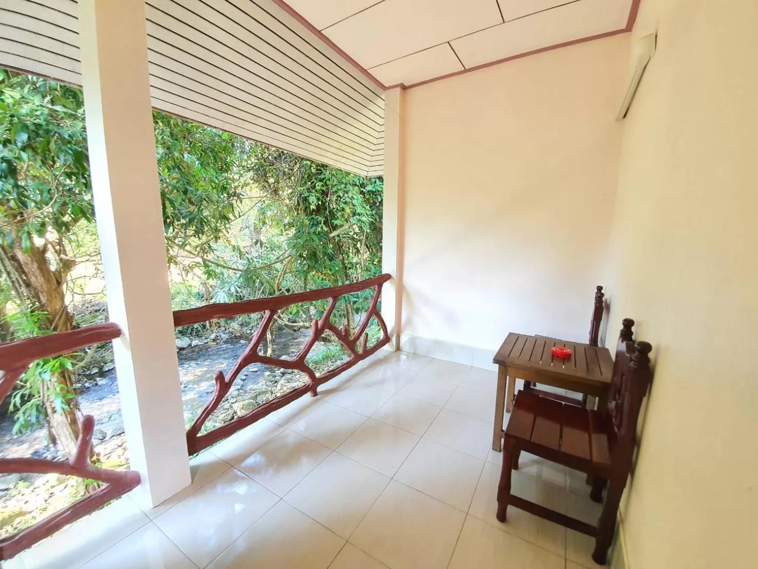 Balcony/Terrace in Tree Tops River Huts