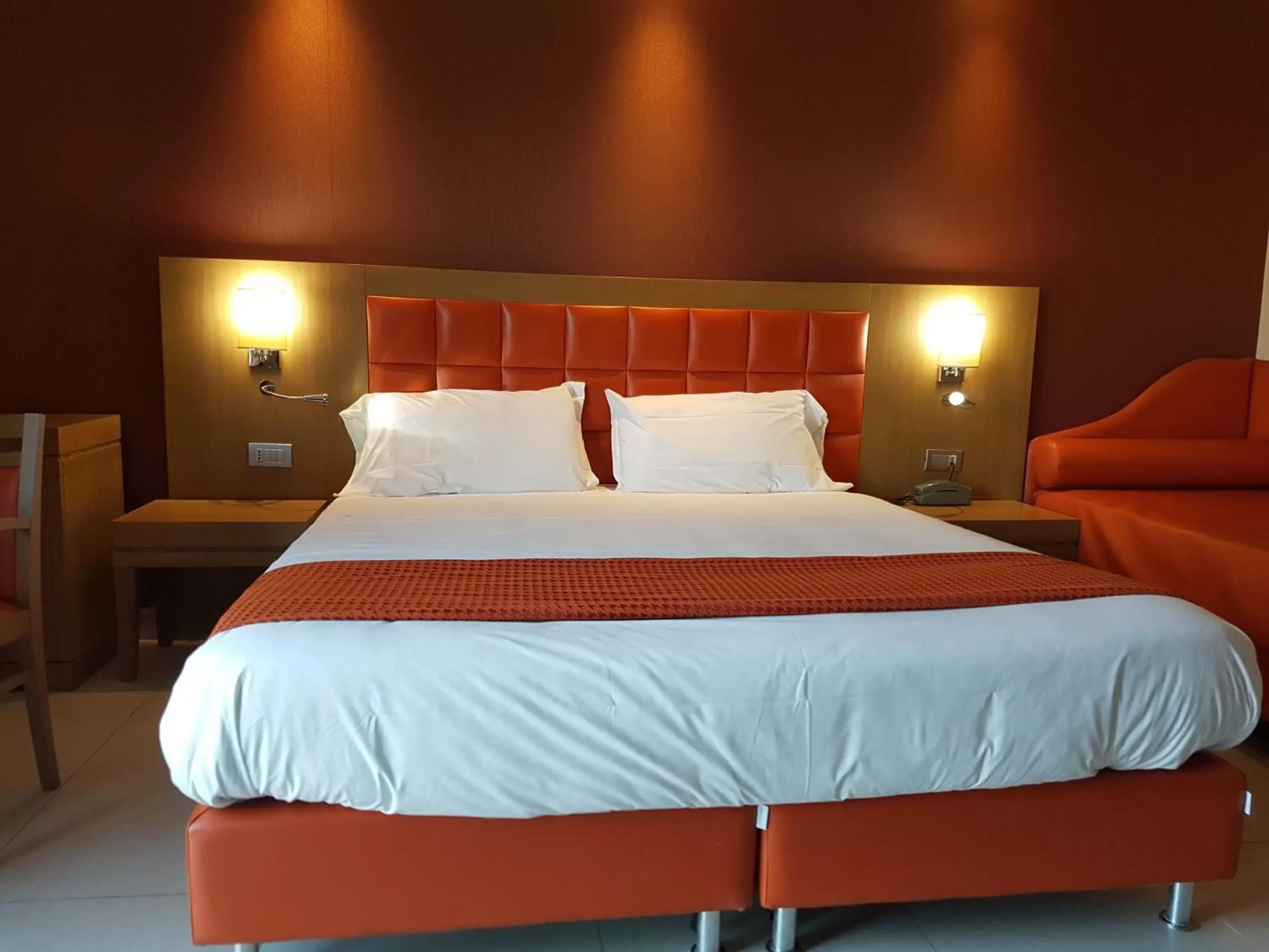 Bed in Hotel Ristorante La Campagnola