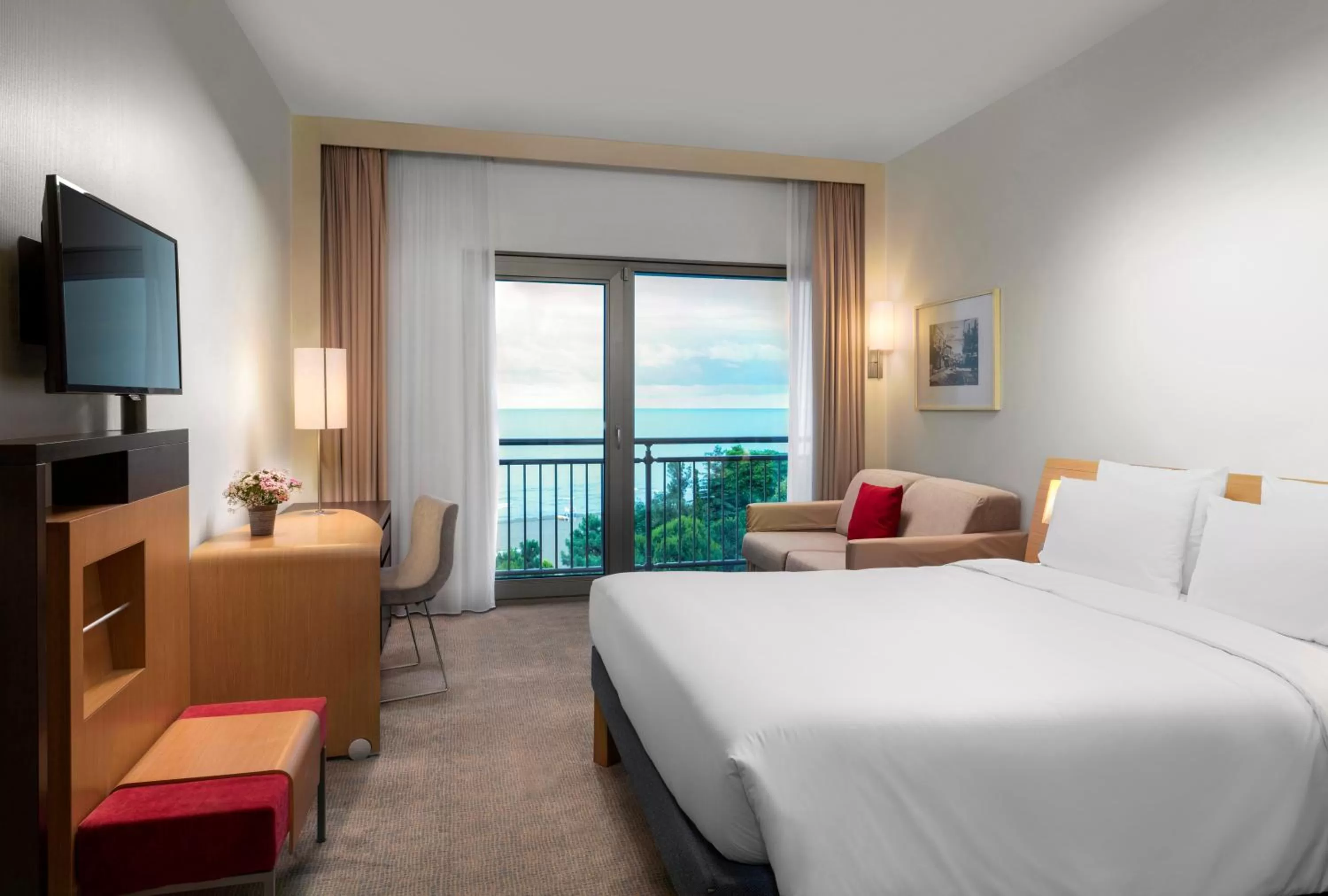 Sea view, Bed in Novotel Trabzon