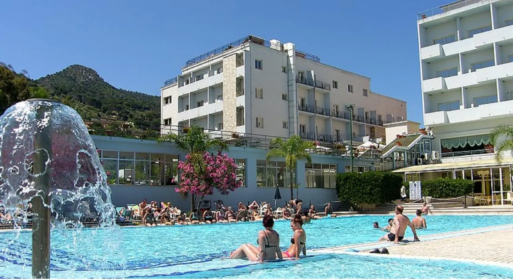 Solarium, Property Building in Hotel Santa Lucia Le Sabbie d'Oro