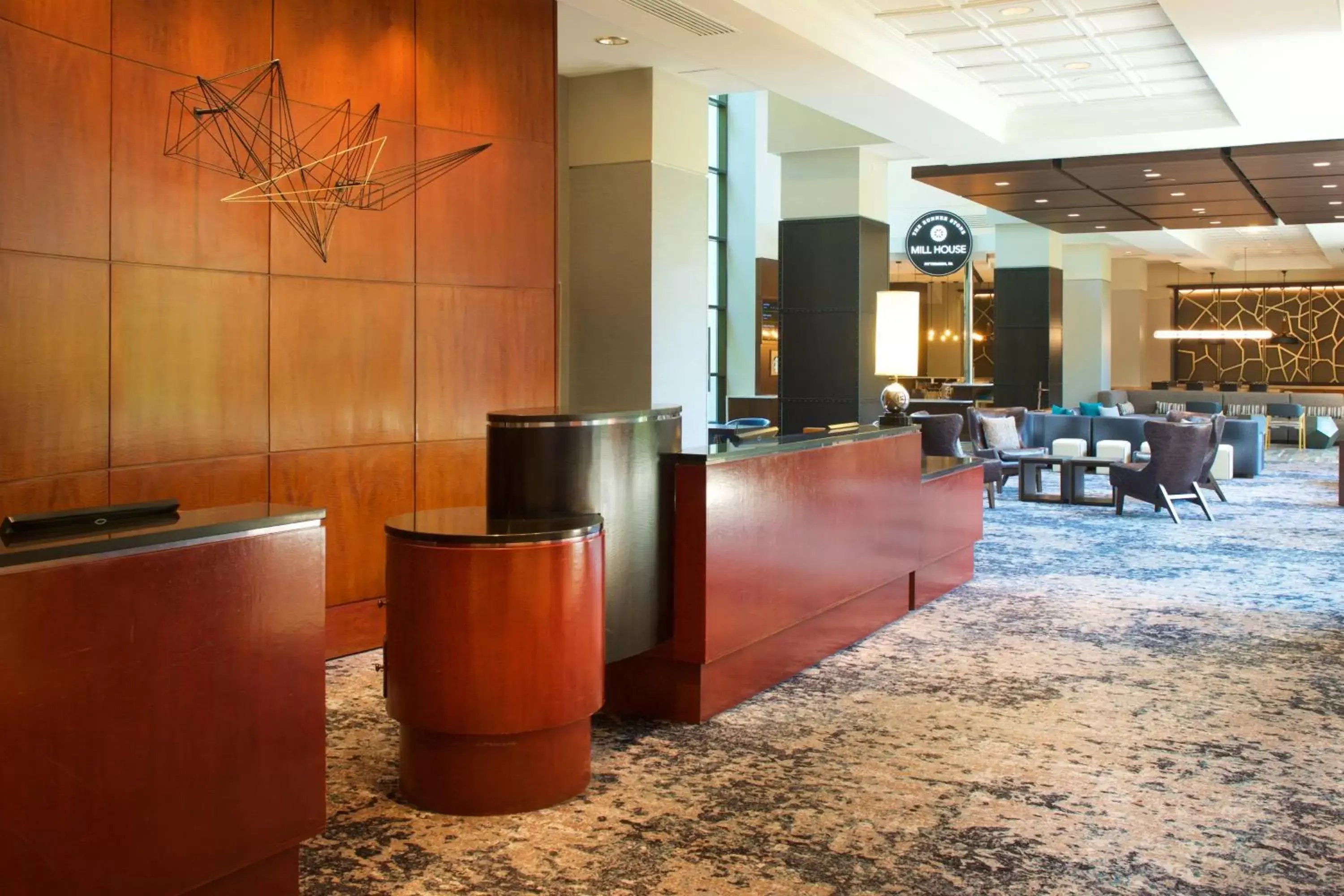 Lobby or reception, Restaurant/Places to Eat in Pittsburgh Airport Marriott