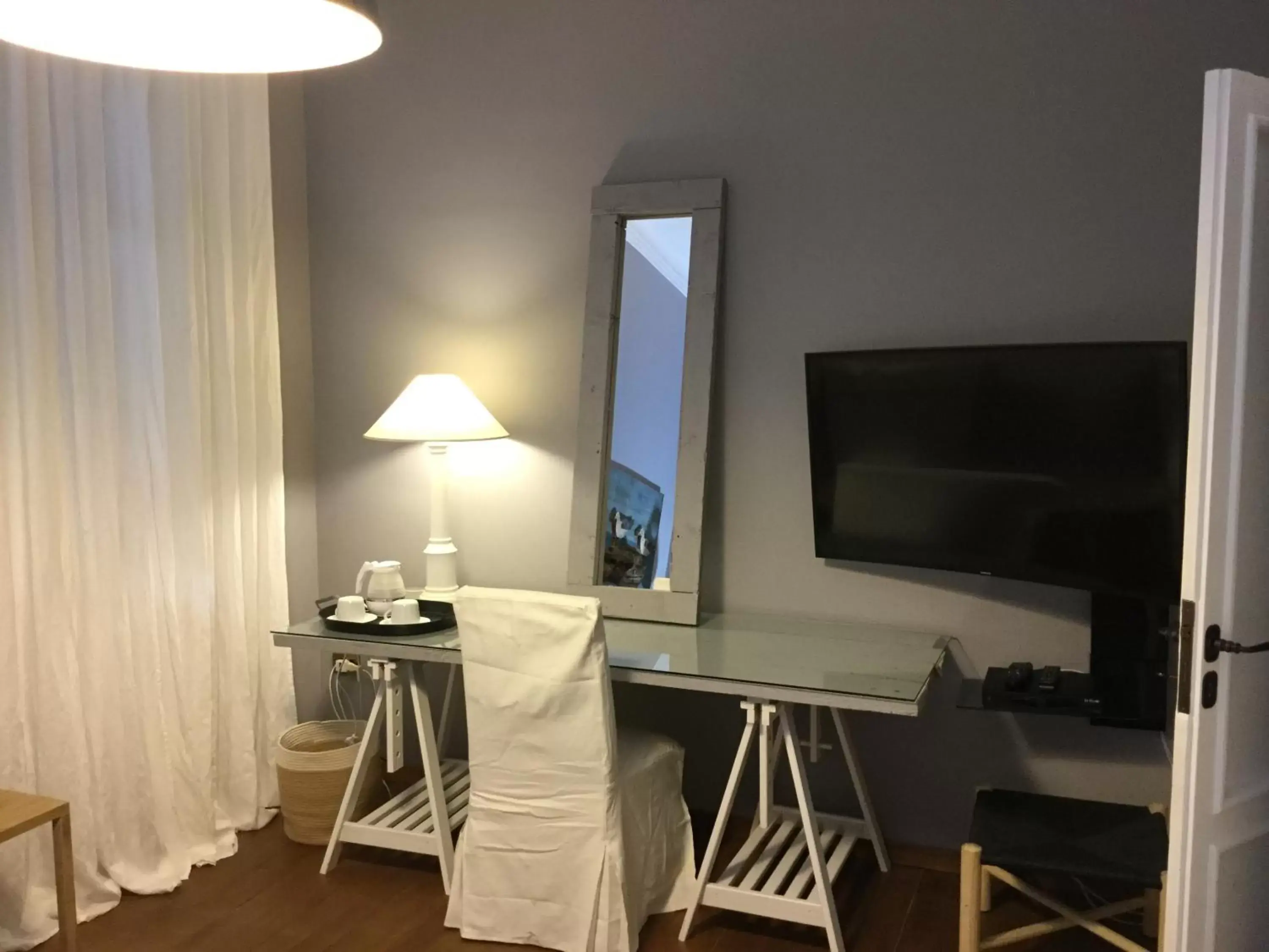 Bedroom, TV/Entertainment Center in Al Massimo 36