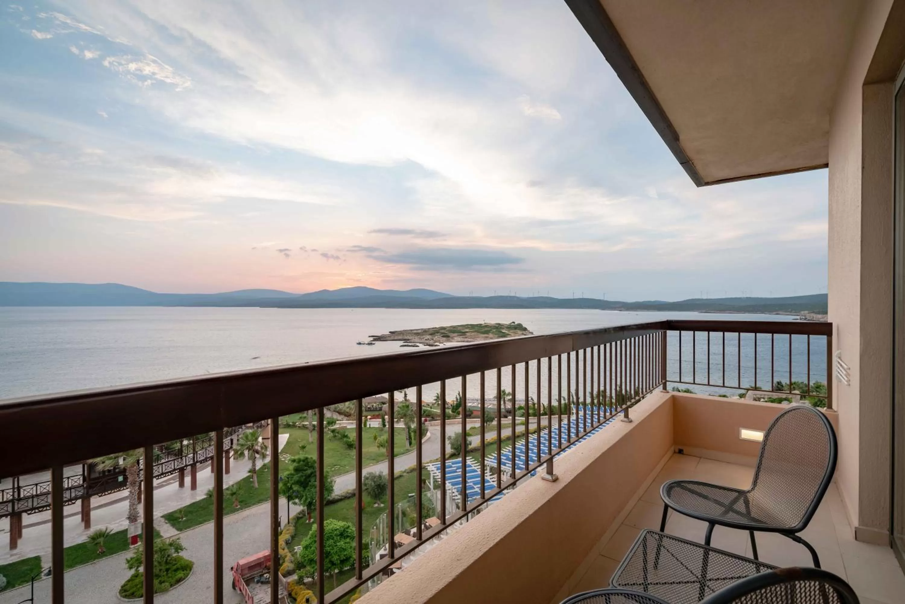 Balcony/Terrace in Royal Teos Thermal Resort Clinic & Spa - Halal Hotel