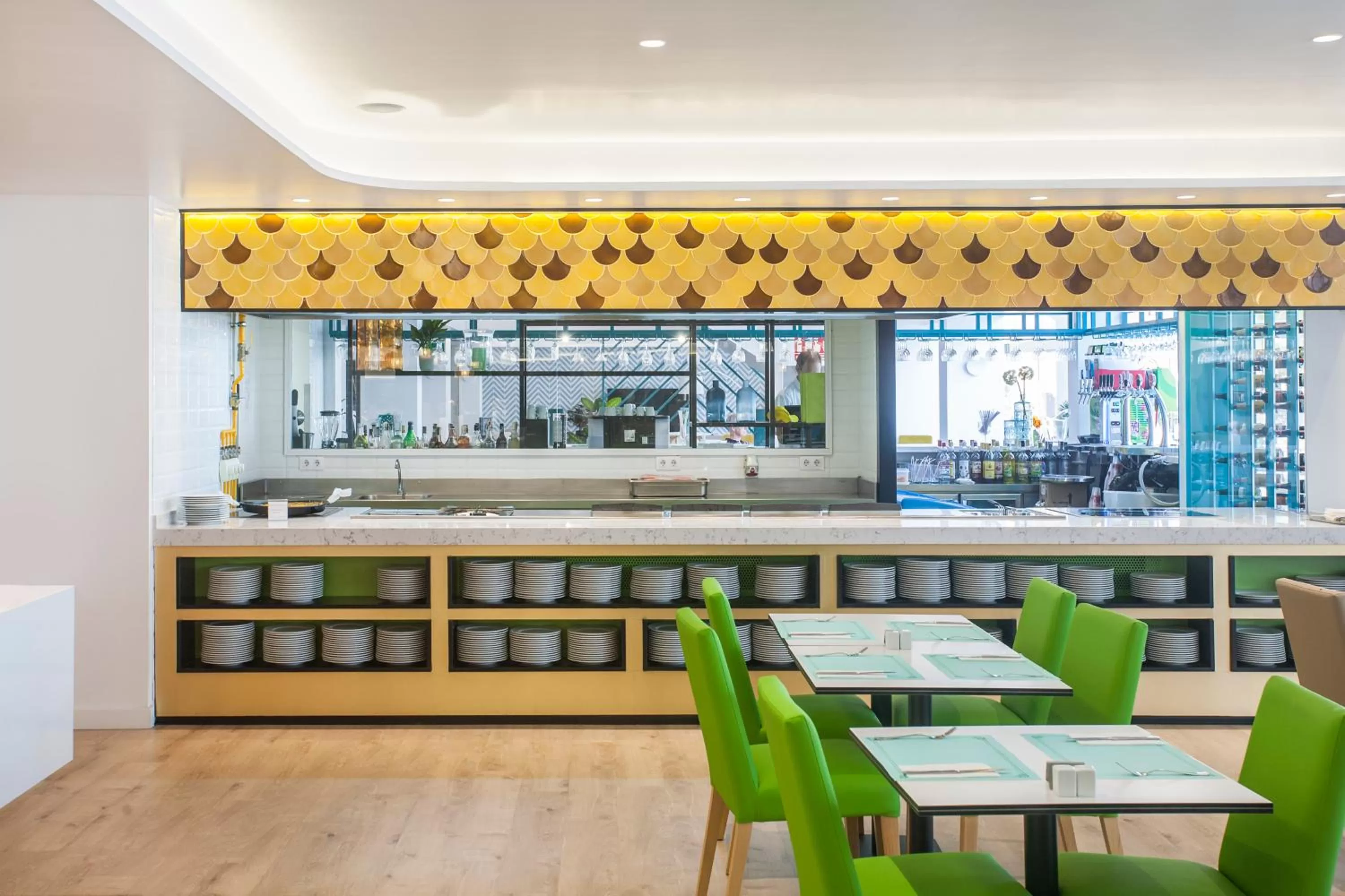 Buffet breakfast in Villa Mandi Golf Resort