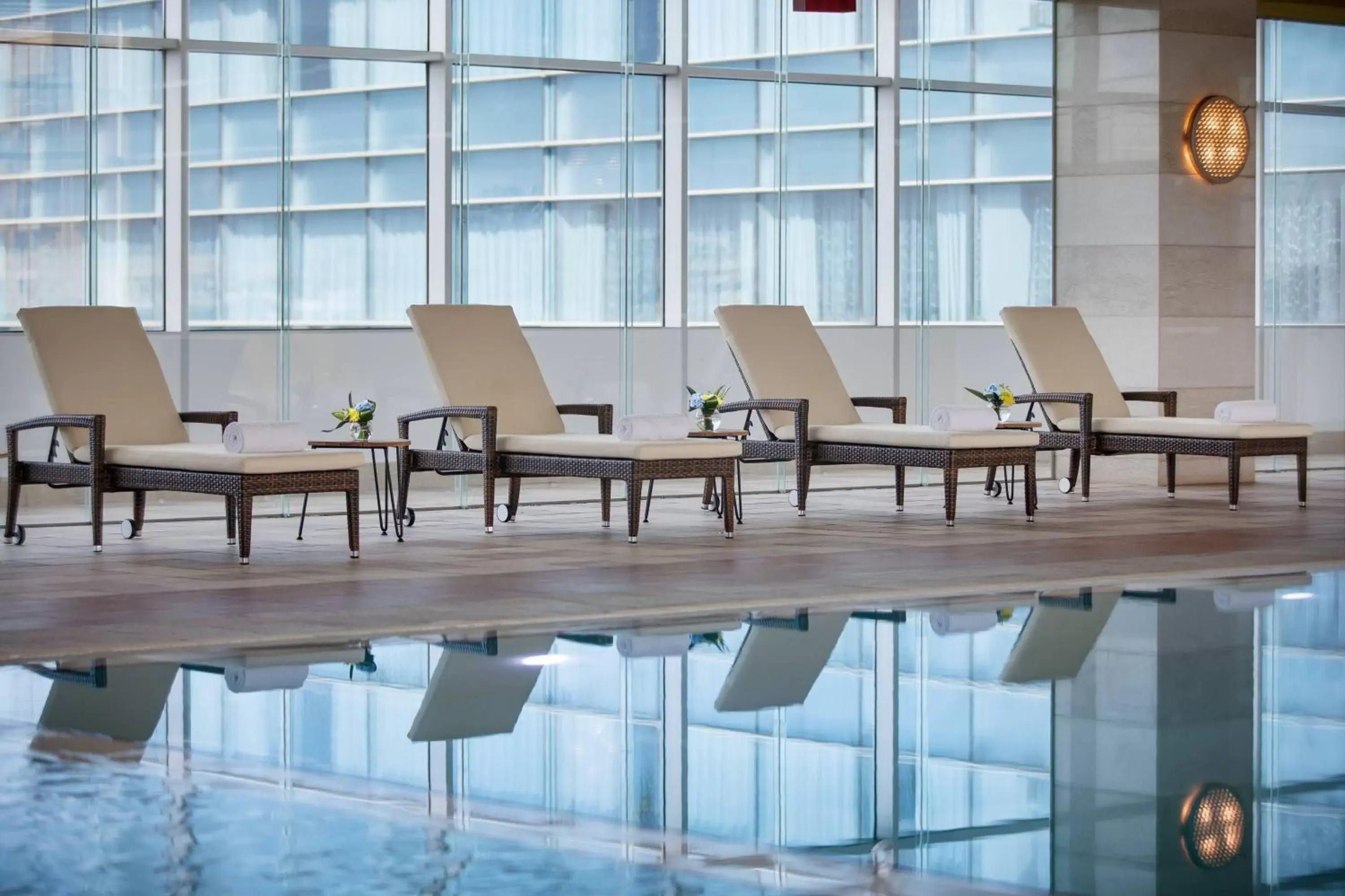 Swimming Pool in Renaissance Atyrau Hotel