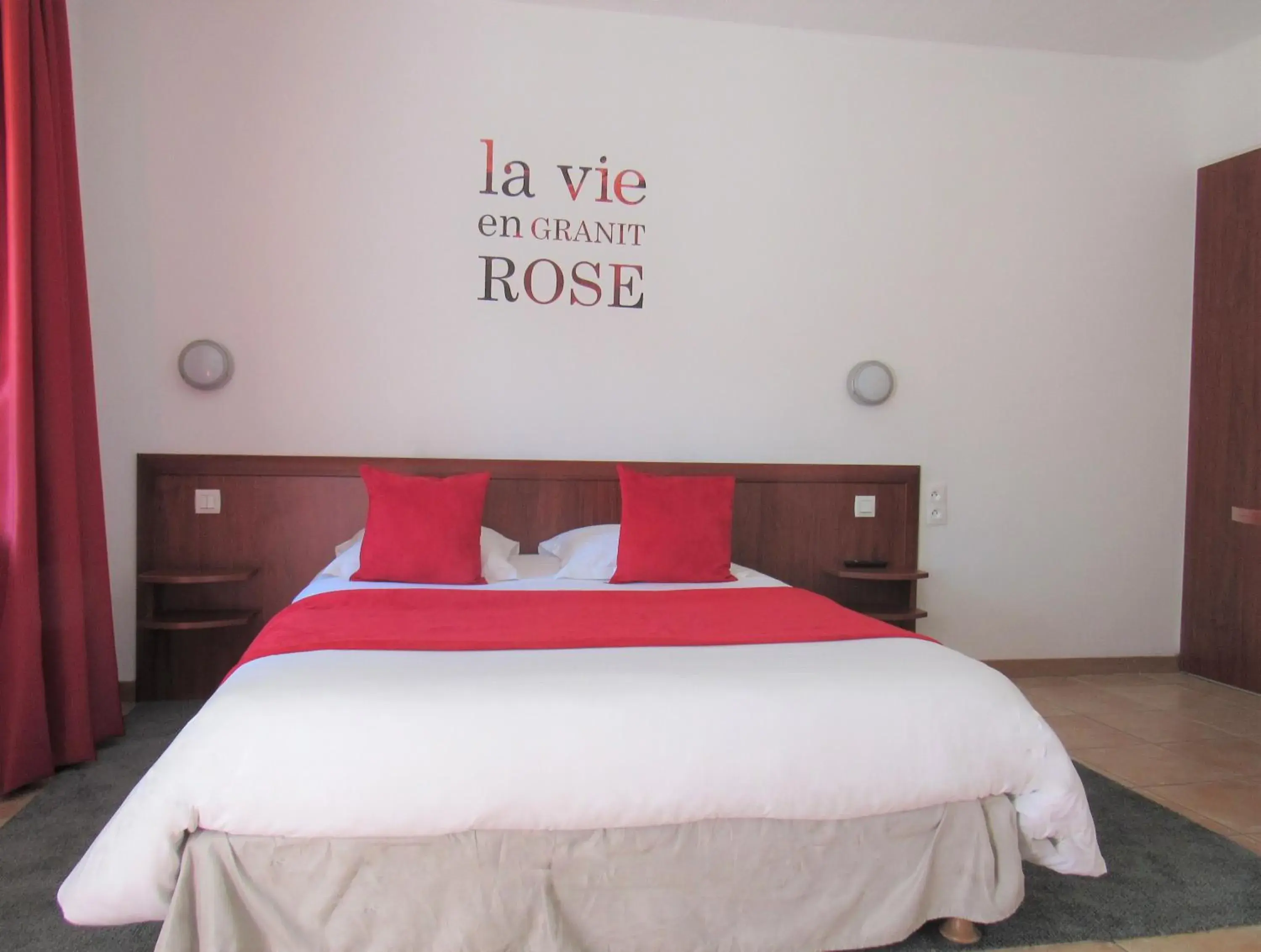 King Room in Citotel Les Sternes King Room in Citotel Les Sternes