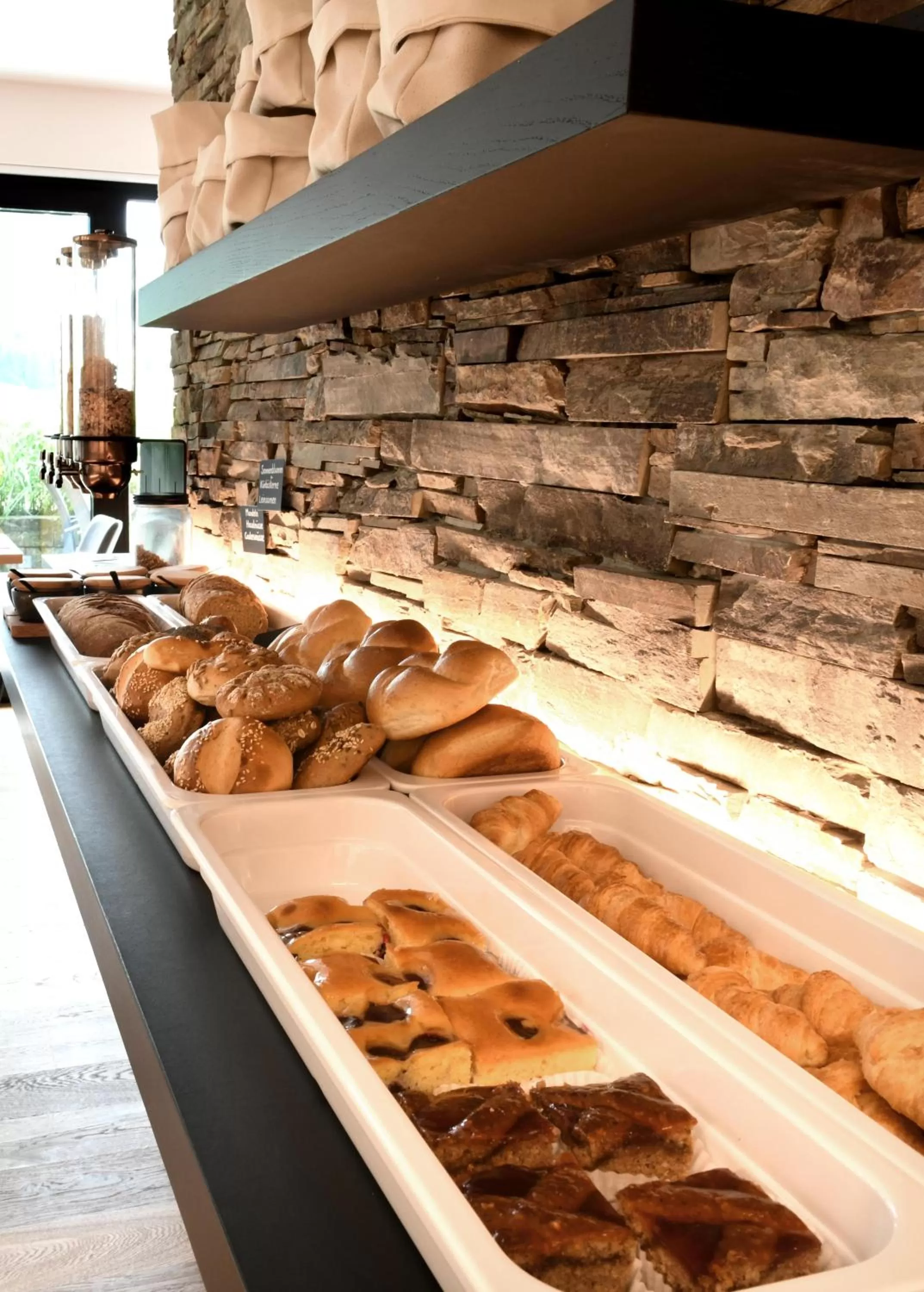 Restaurant/places to eat in Hotel St Hubertus