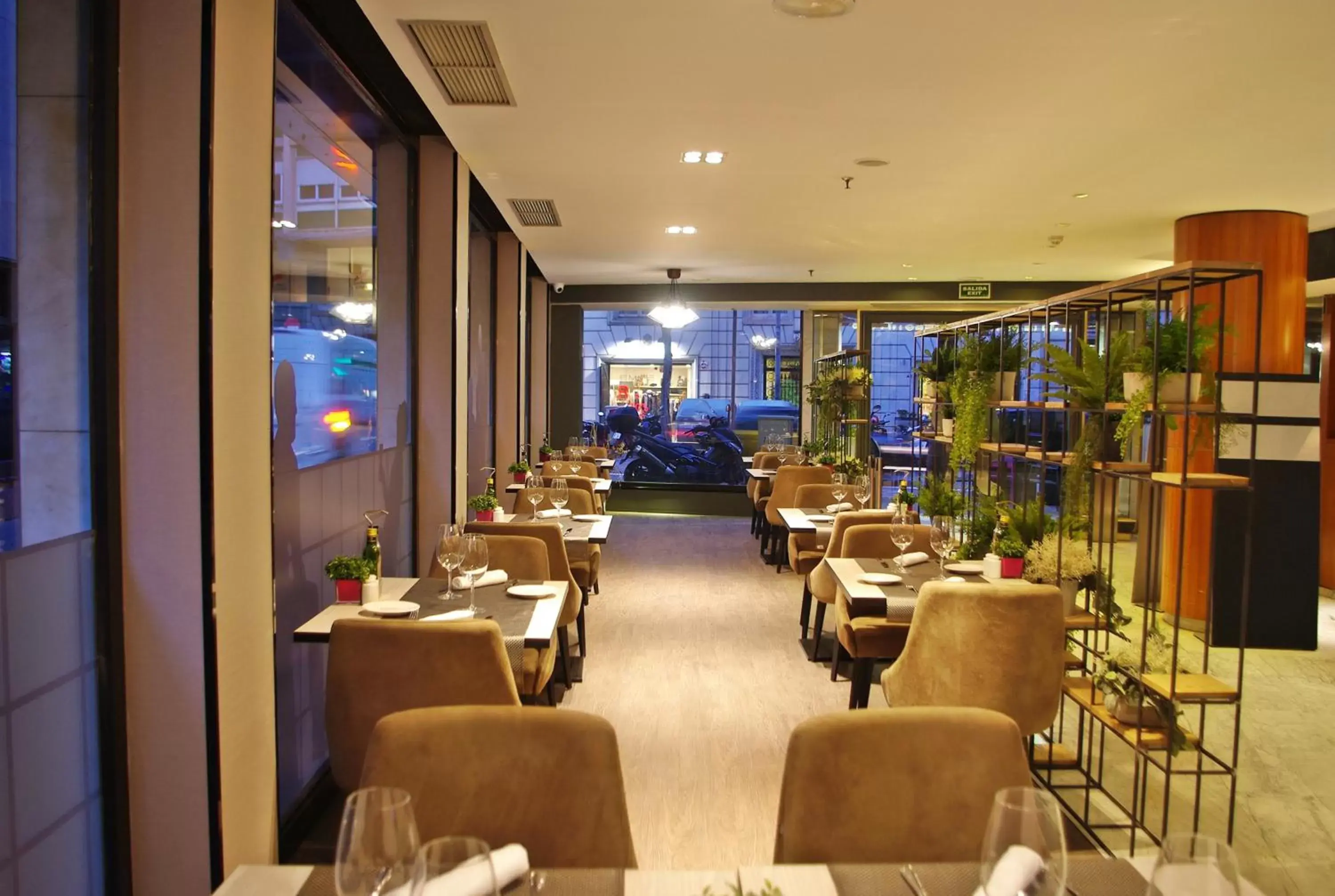 Restaurant/Places to Eat in Catalonia Barcelona 505