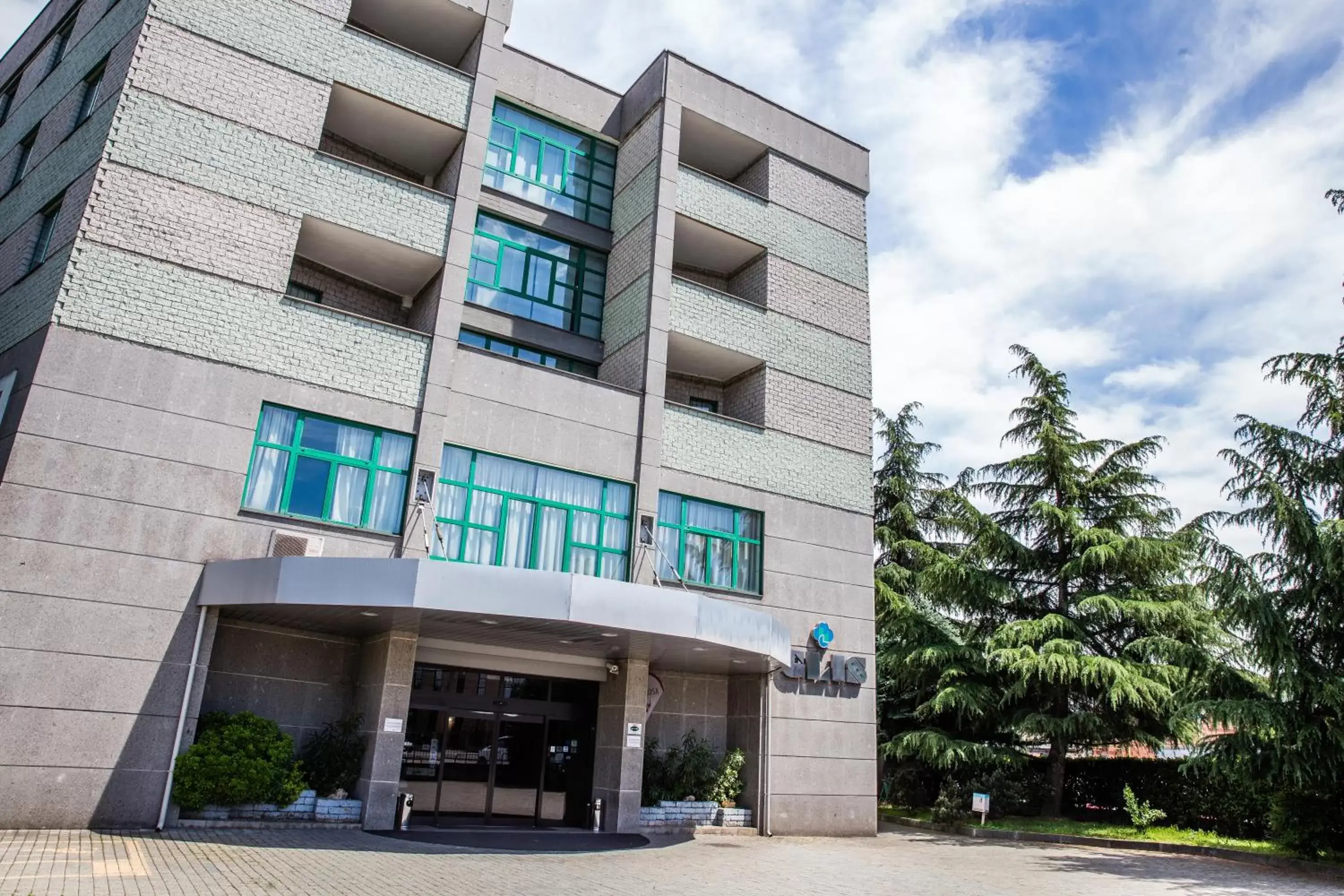 Facade/entrance, Property Building in Hotel Glis