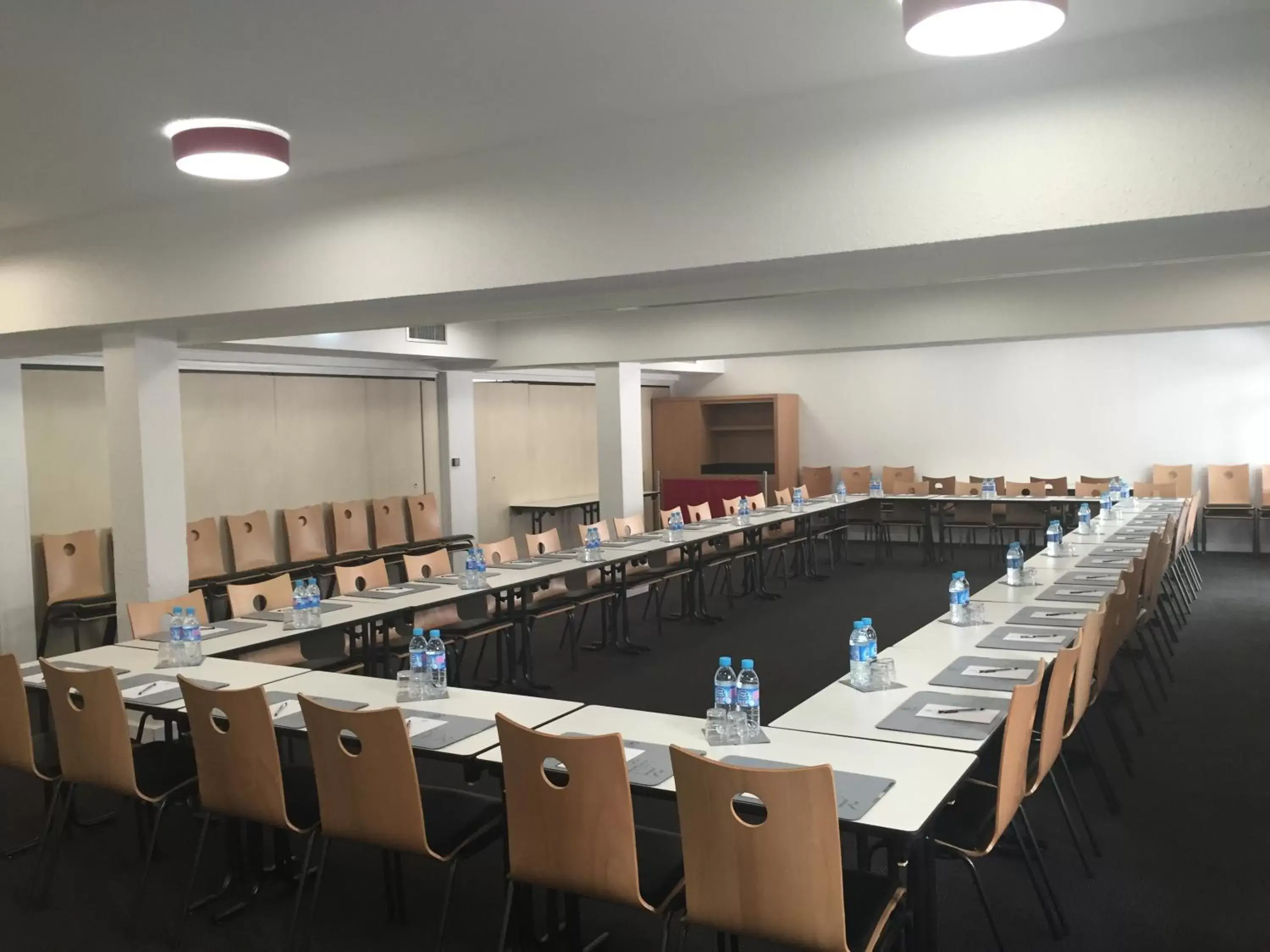 Meeting/conference room in Kyriad Le Bourget Centre- Parc Des Expositions