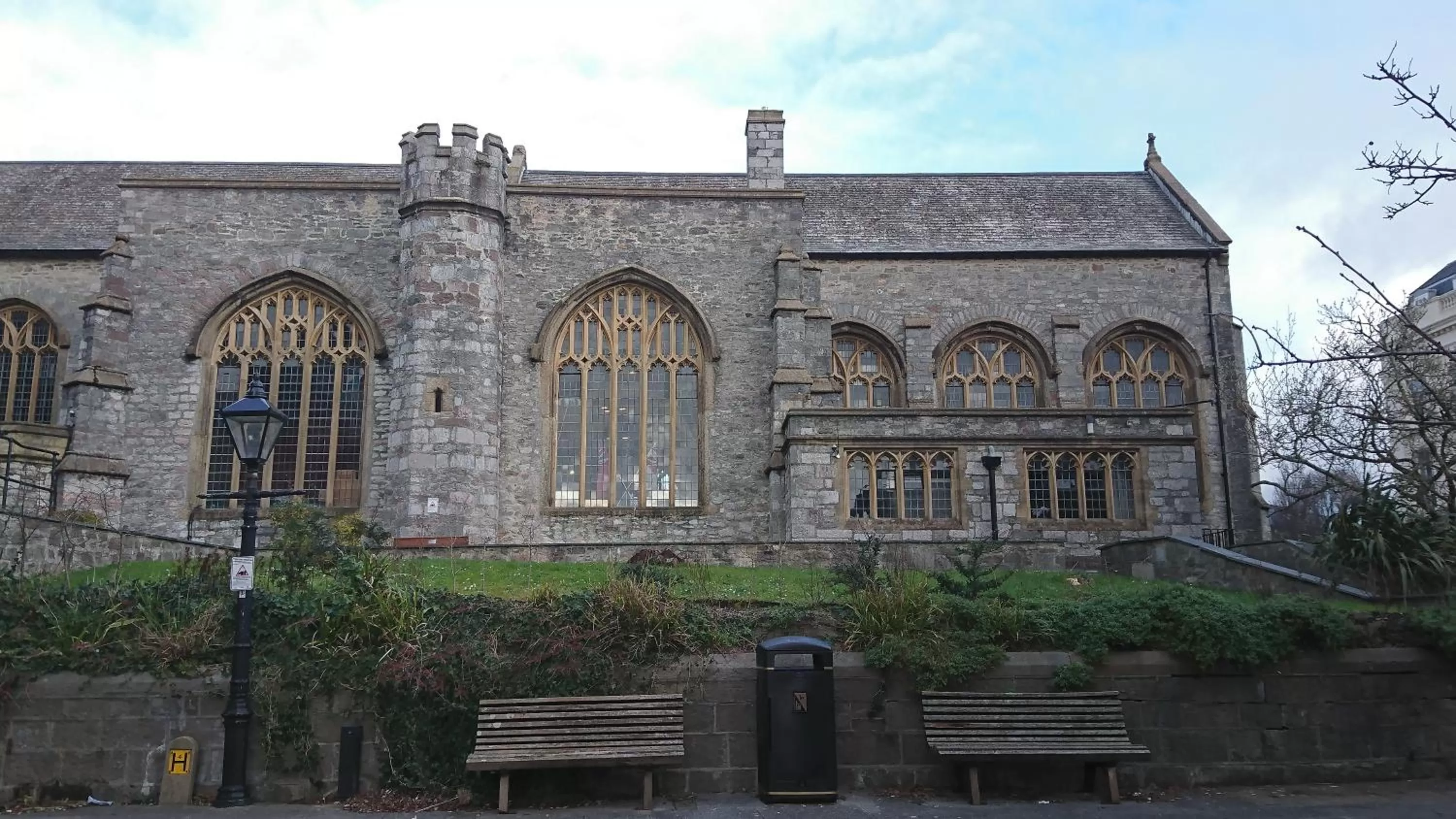 Text overlay in The Kynance House on Plymouth Hoe ,26 Ensuite Rooms