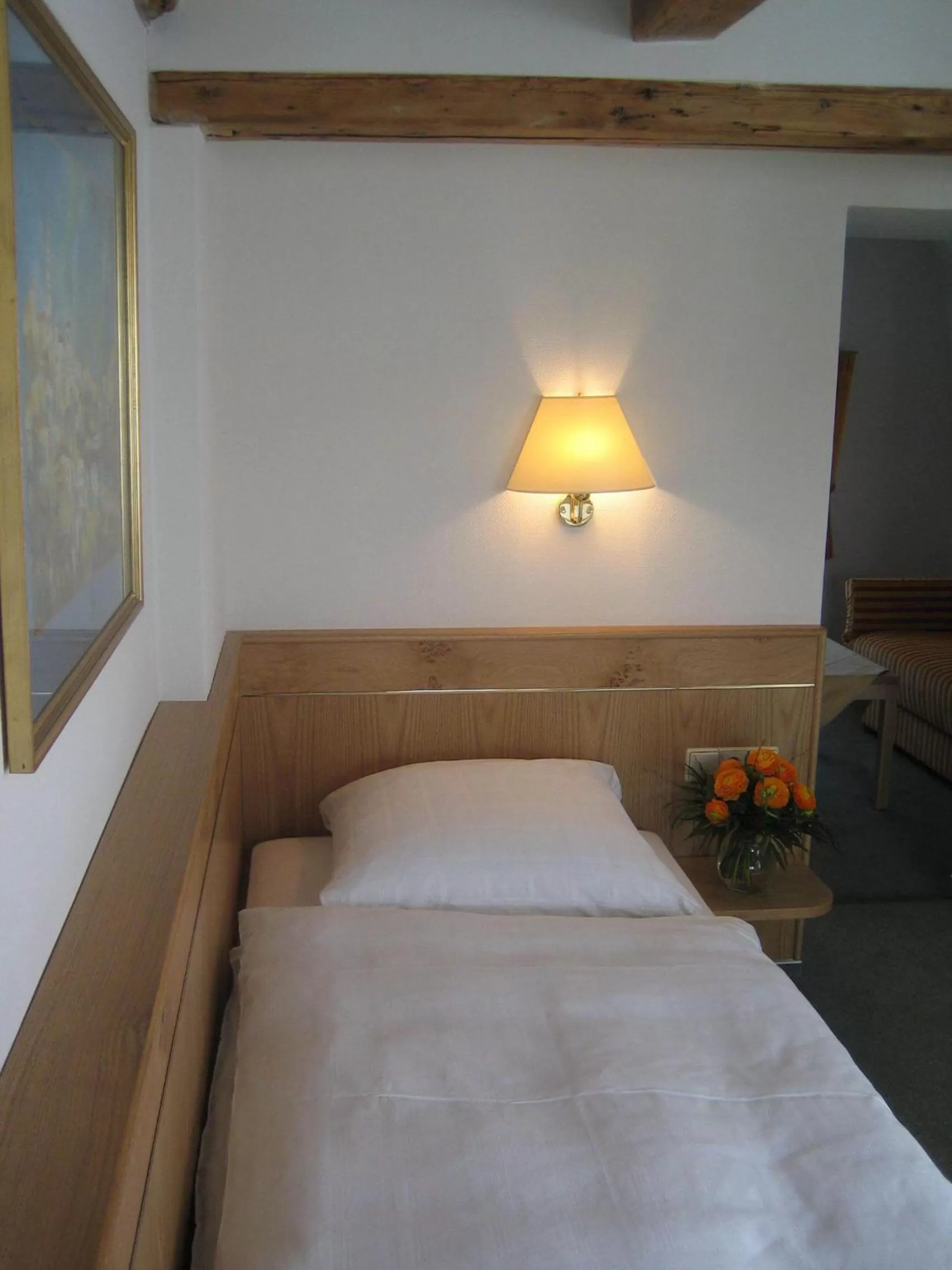 Bed in Hotel Württemberger Hof Garni