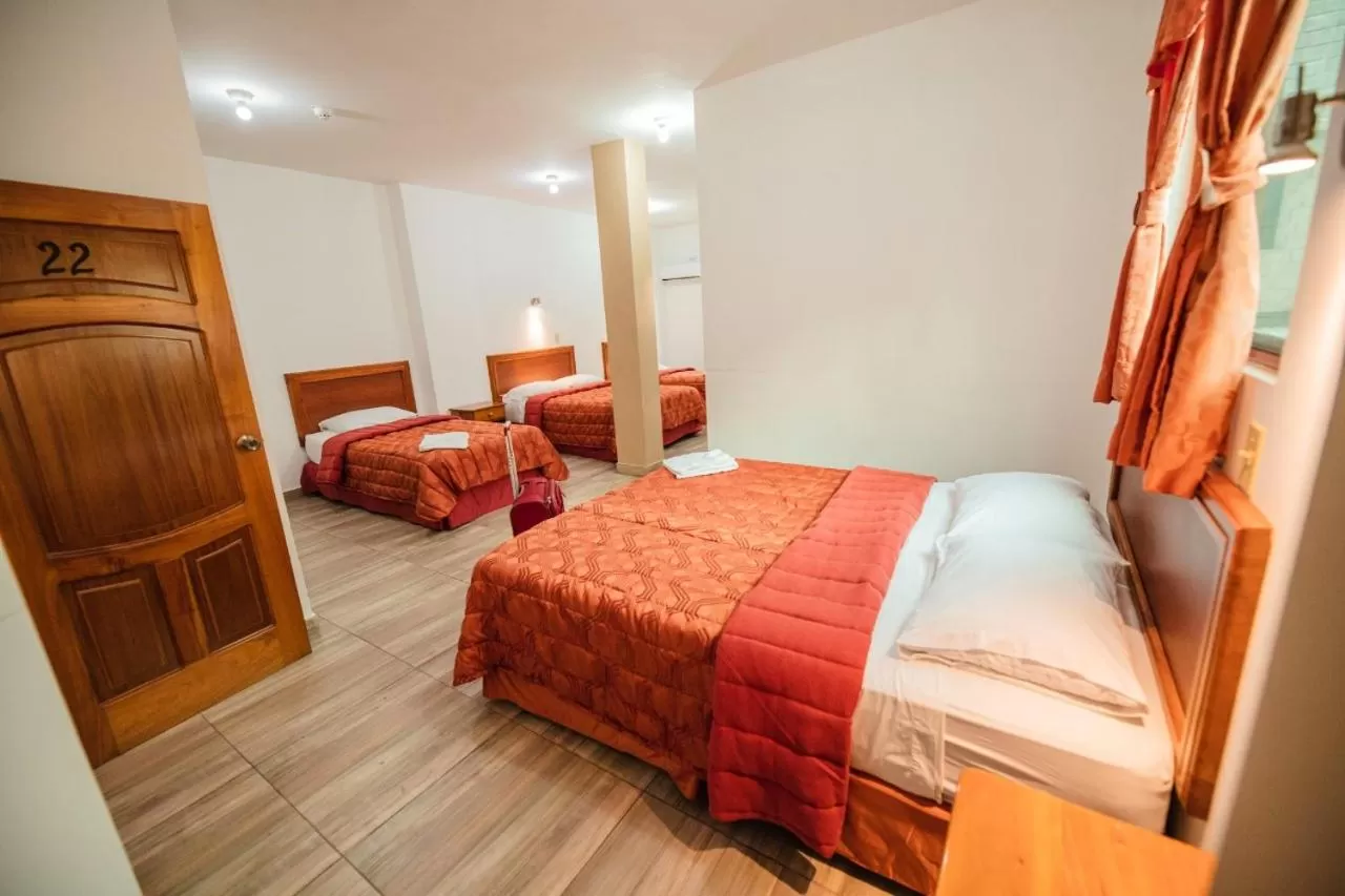 Family Room - single occupancy in Suites Gardner