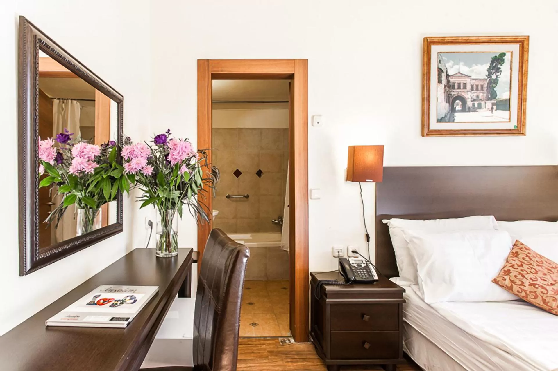 Bed in A Little House In Rechavia