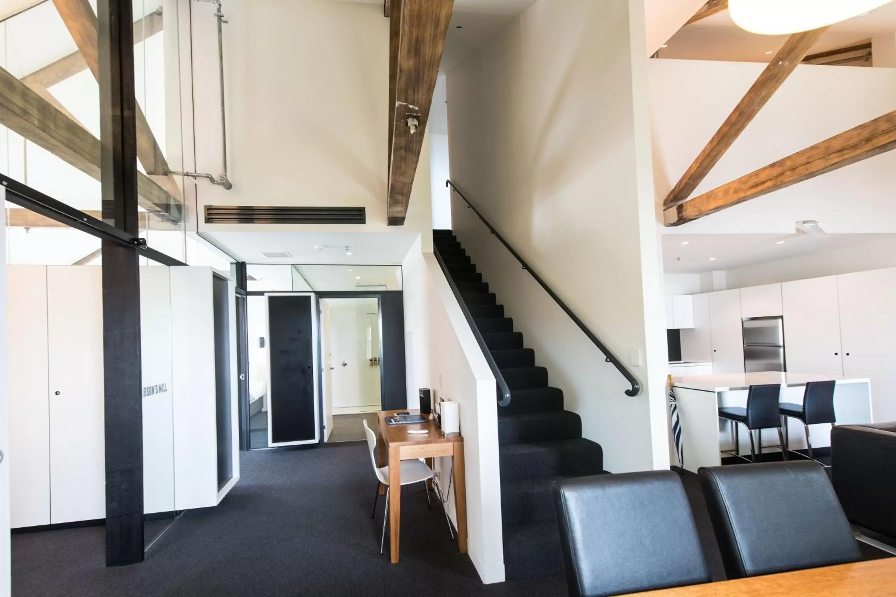 Seating Area in Sullivans Cove Apartments