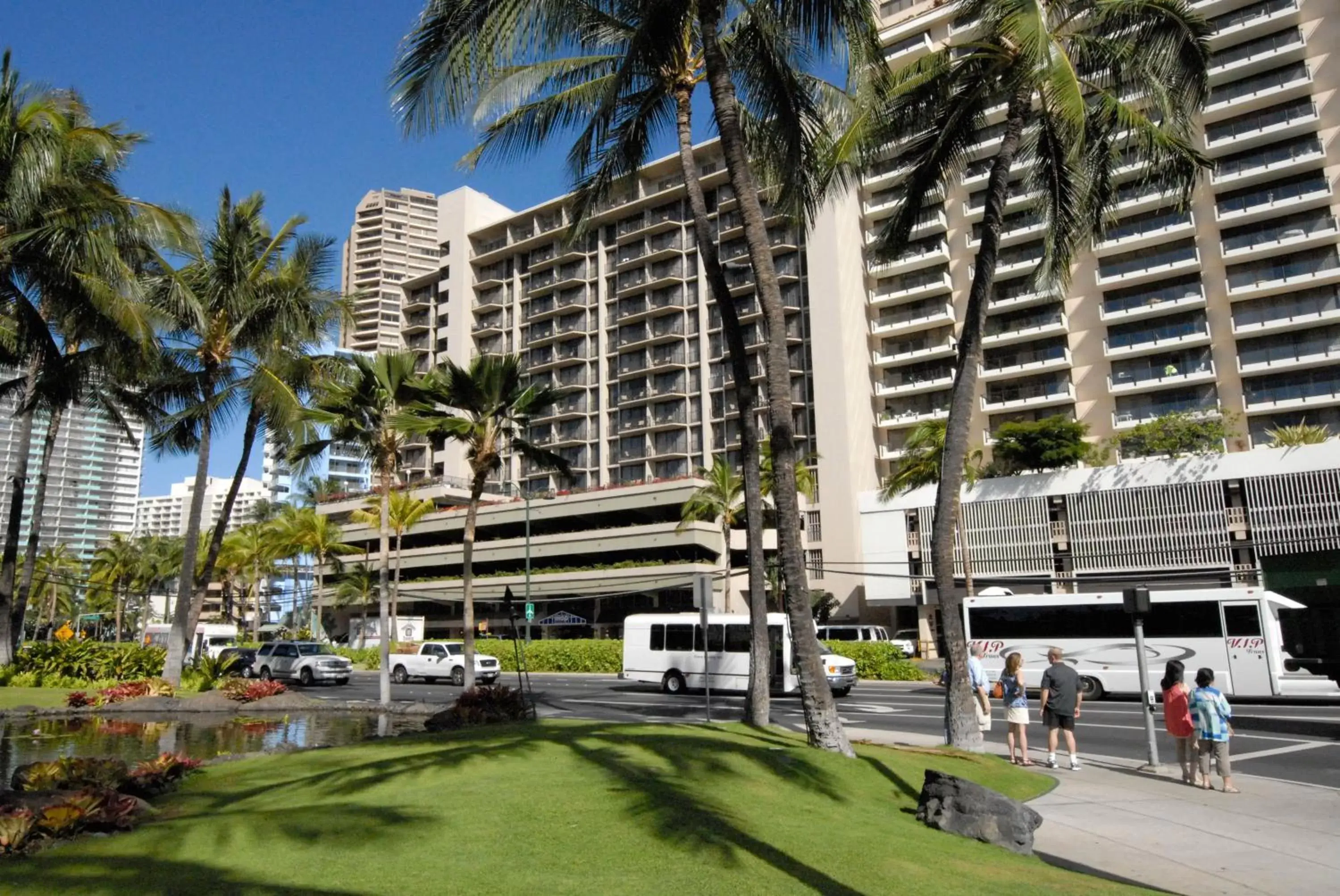 Facade/entrance, Property Building in Aqua Palms Waikiki