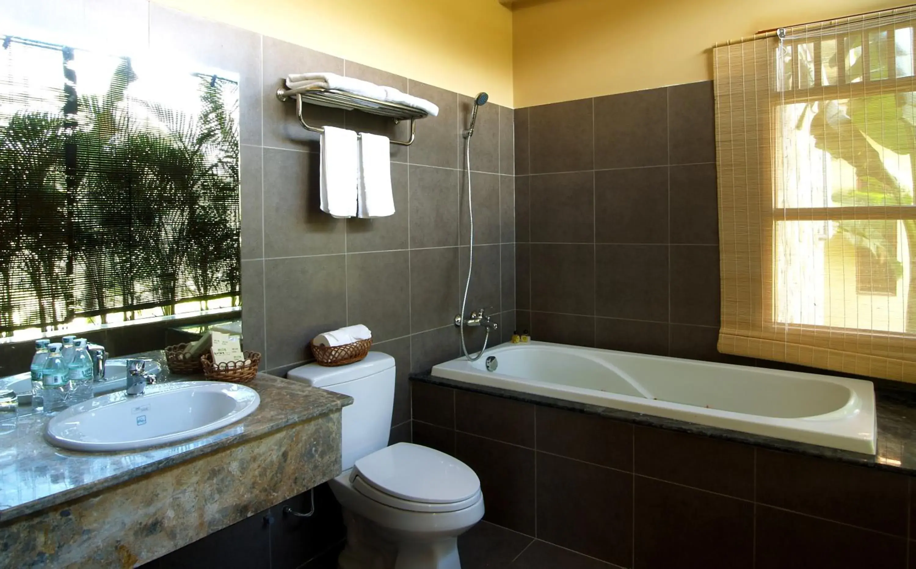 Shower, Bathroom in Romana Resort & Spa