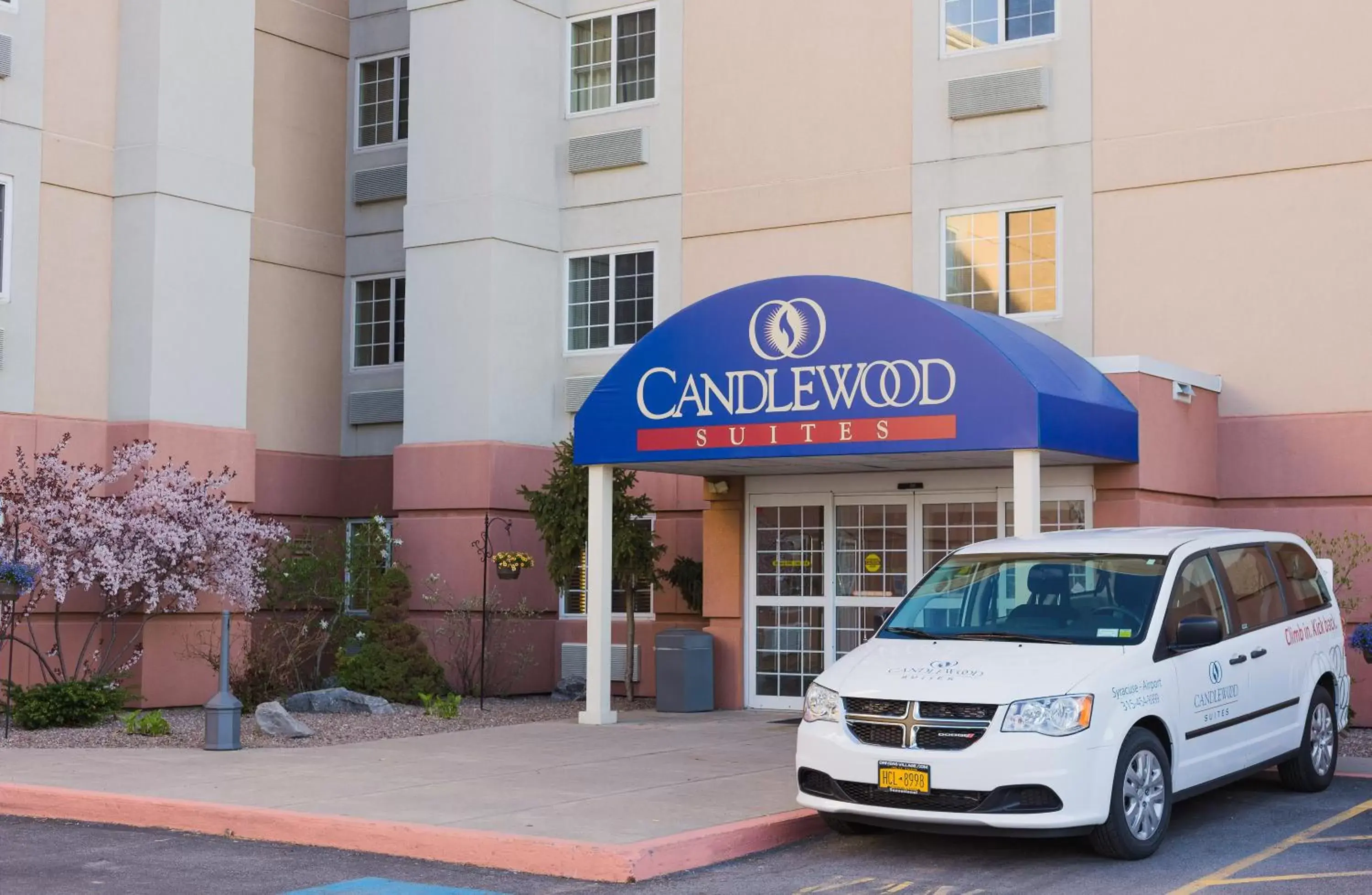 Property Building in Candlewood Suites Syracuse-Airport