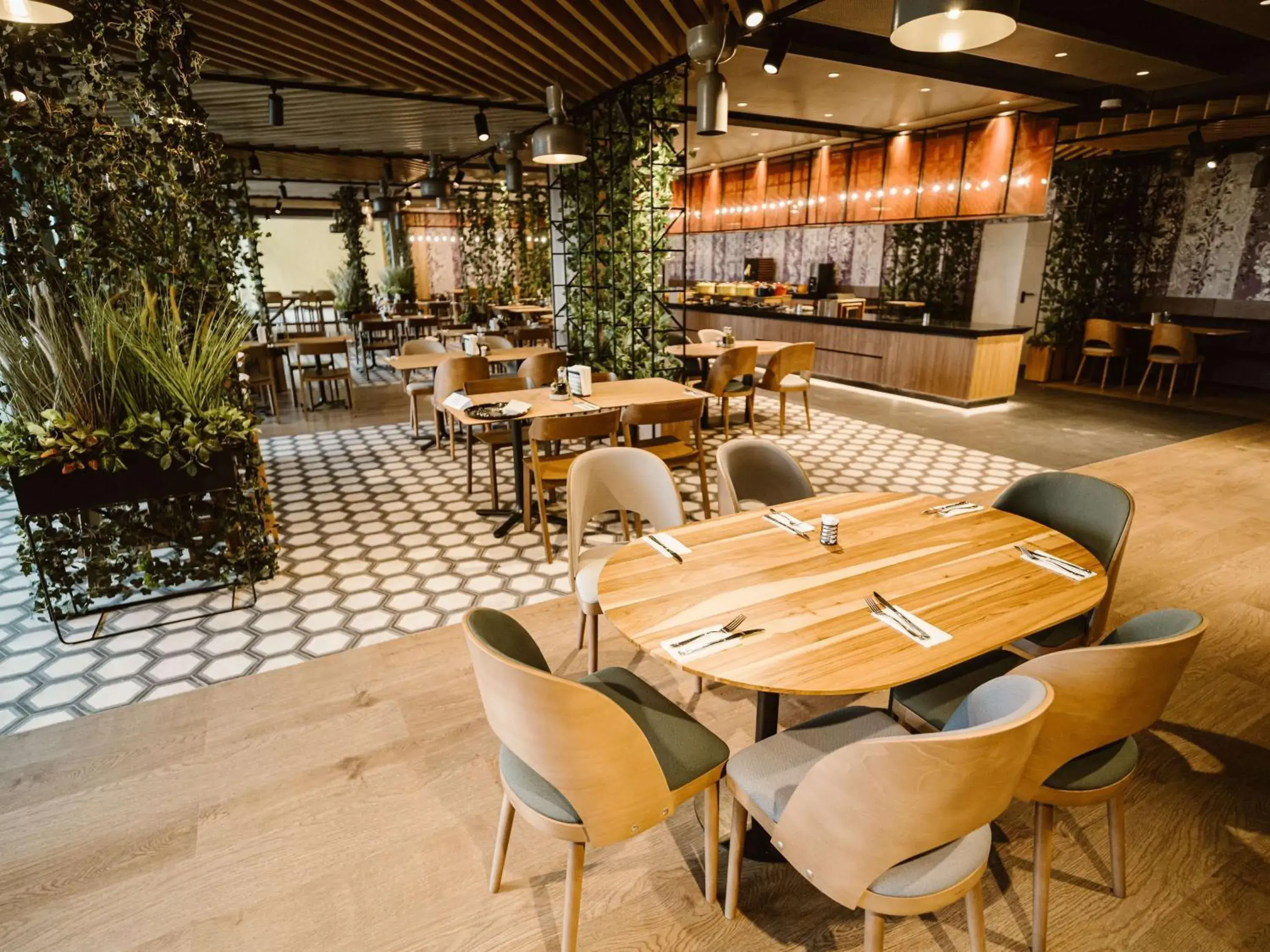 Restaurant/places to eat in Ibis Styles Sibiu Arsenal Restaurant/places to eat in Ibis Styles Sibiu Arsenal