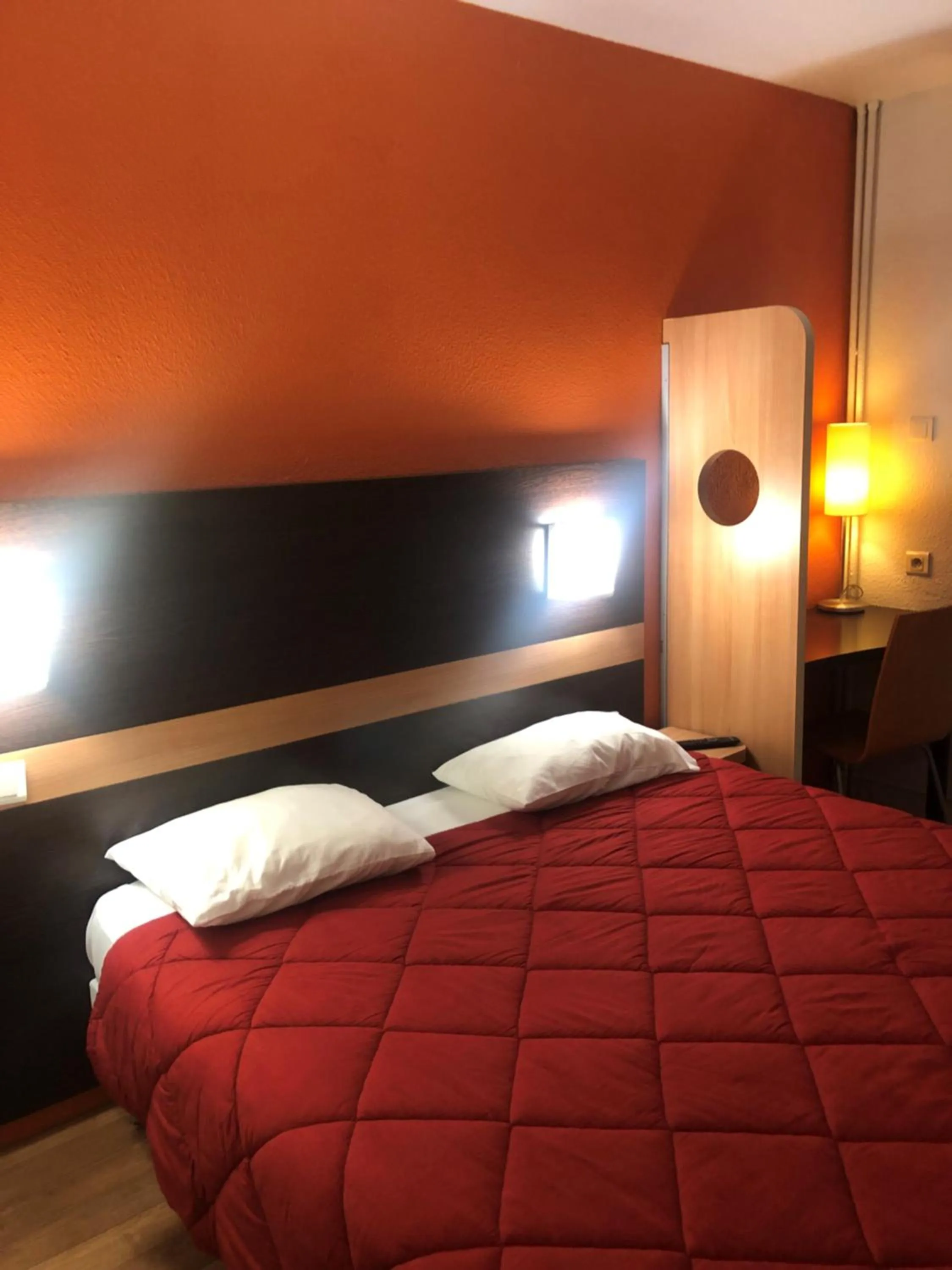Bedroom in Premiere Classe Rungis - Orly