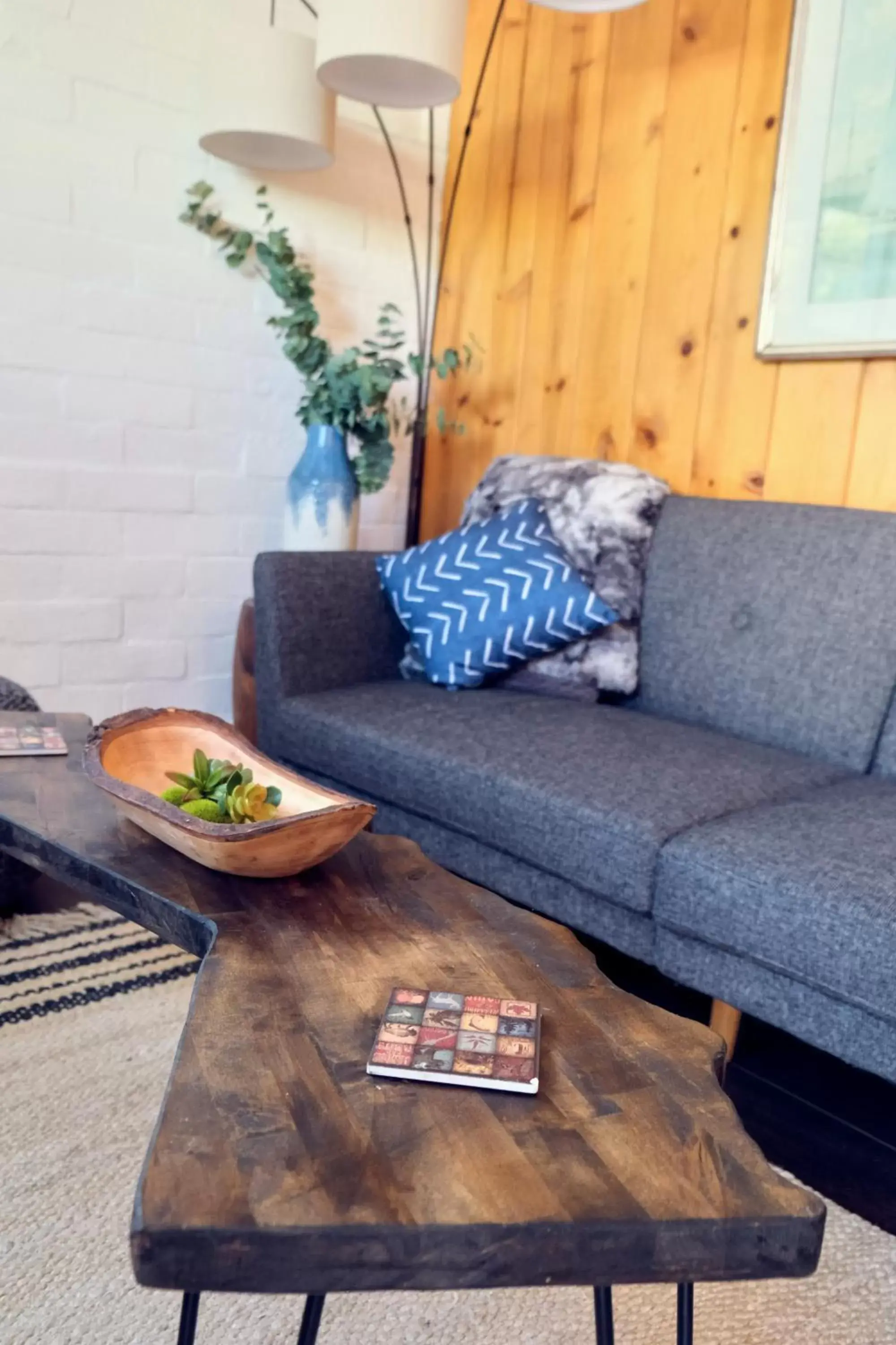 Seating Area in Lake Front Cabins