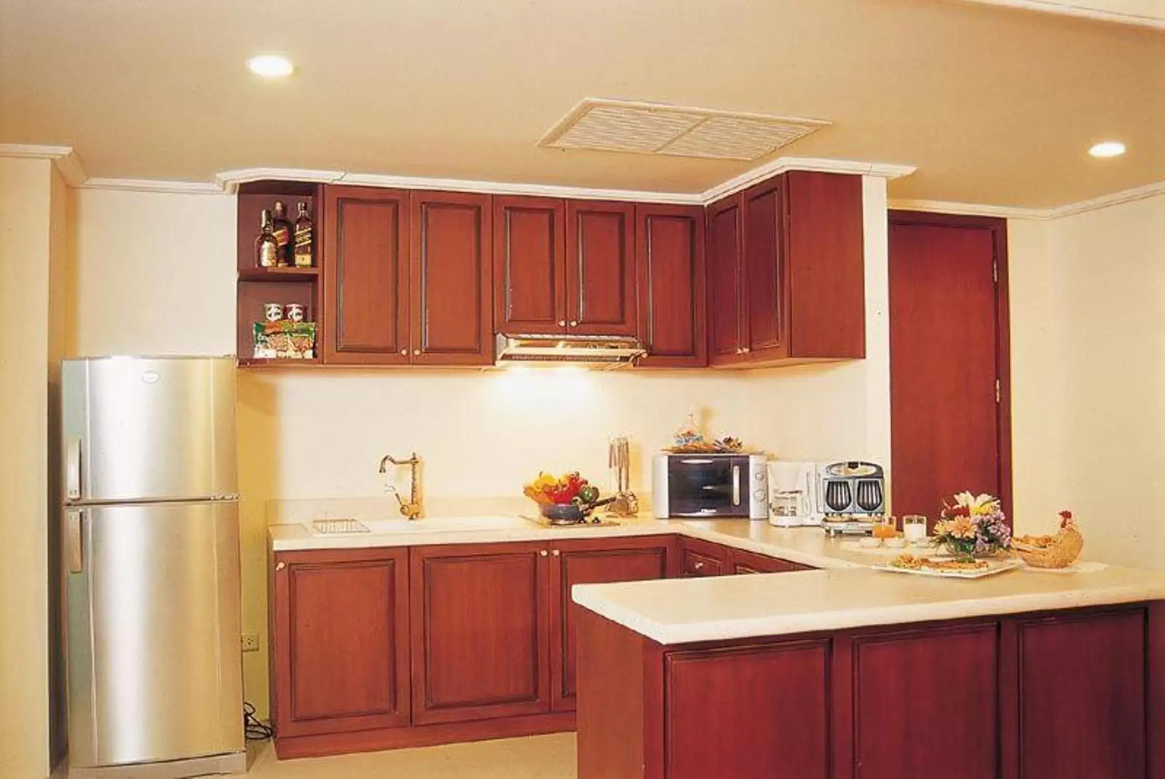 Kitchen or kitchenette, Kitchen/Kitchenette in LK Metropole