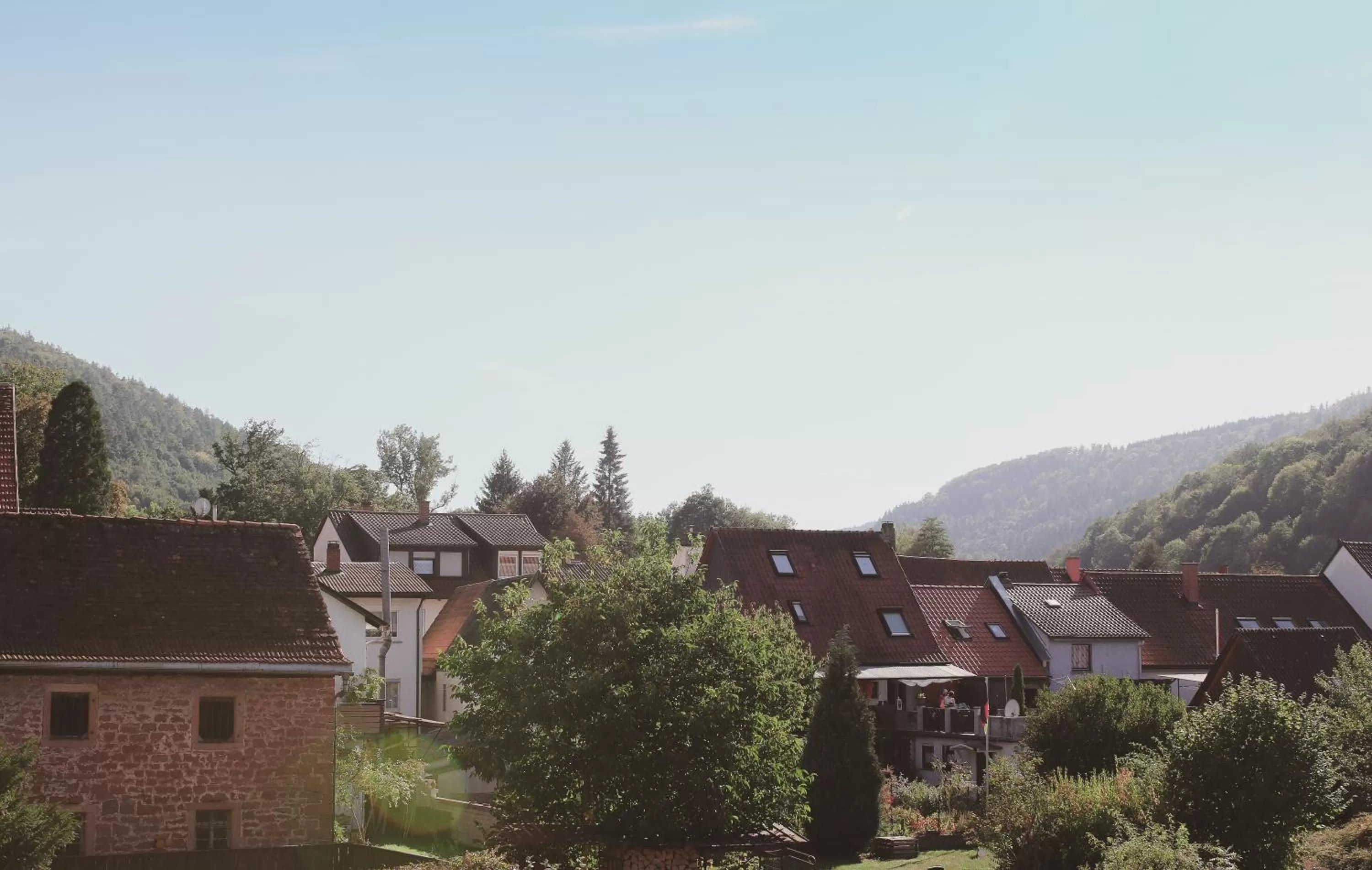 Garden view in EMICH´S Hotel