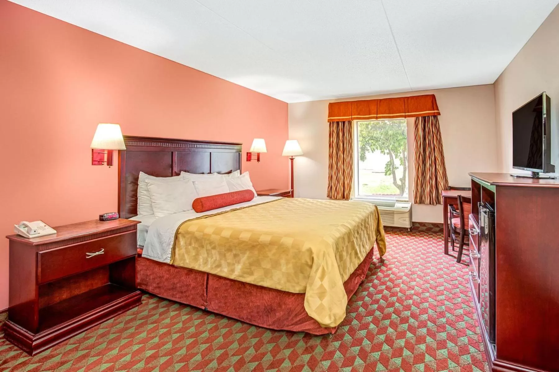 Bed in Ramada by Wyndham Murfreesboro